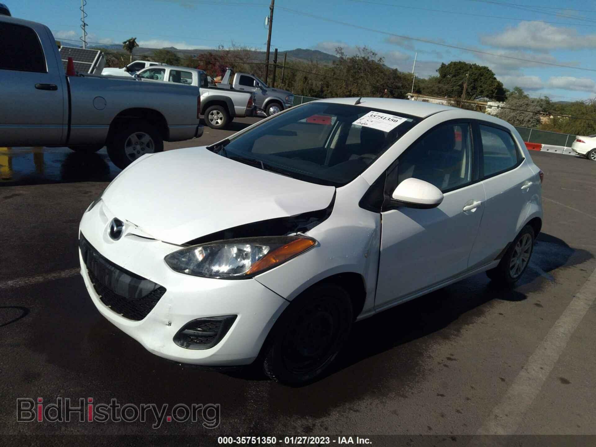 2014 MAZDA MAZDA2 - VIN: JM1DE1KY4E0181669 - Фото 2