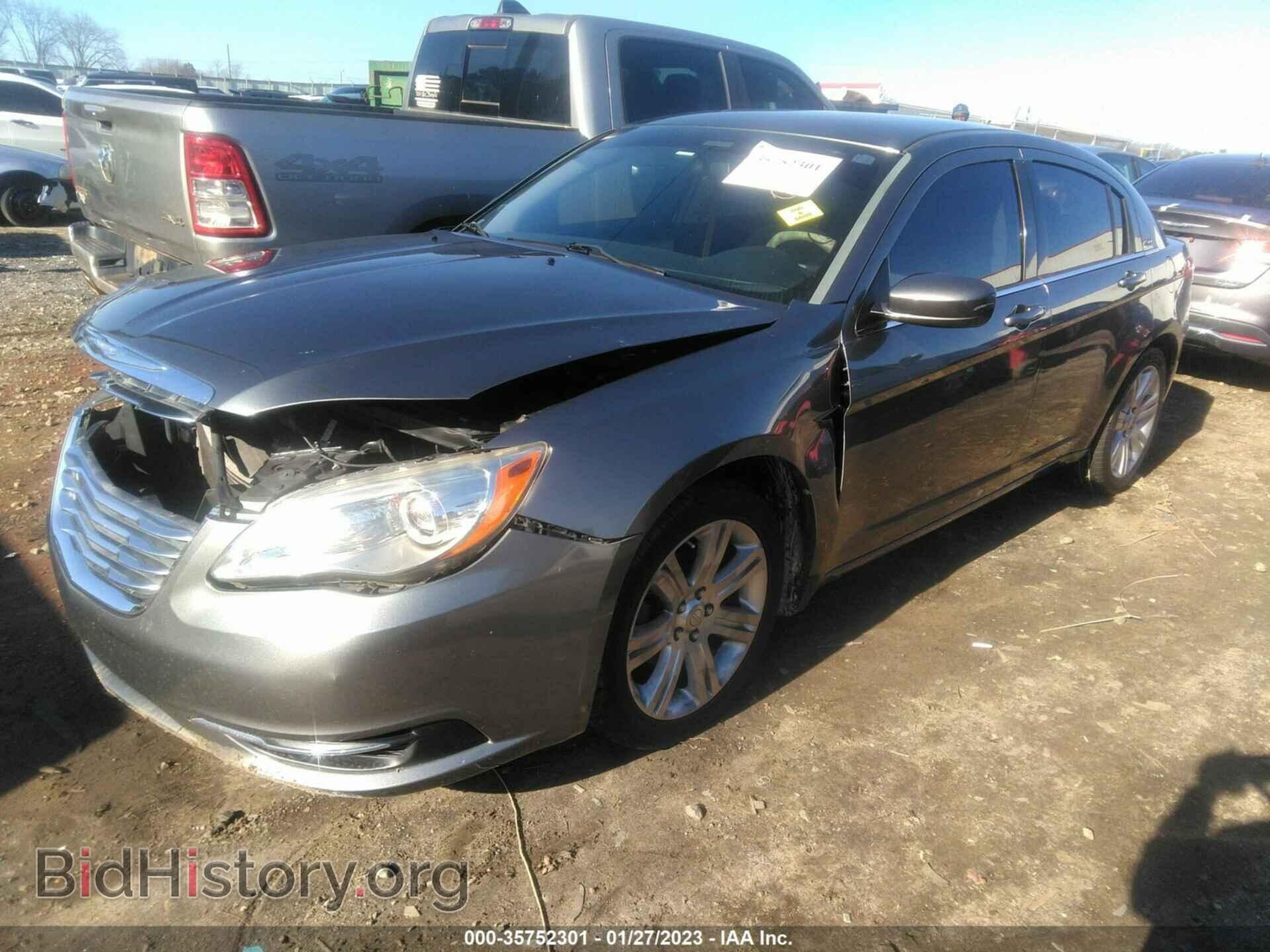 2013 CHRYSLER 200 - VIN: 1C3CCBBB6DN513040 - Photo 2