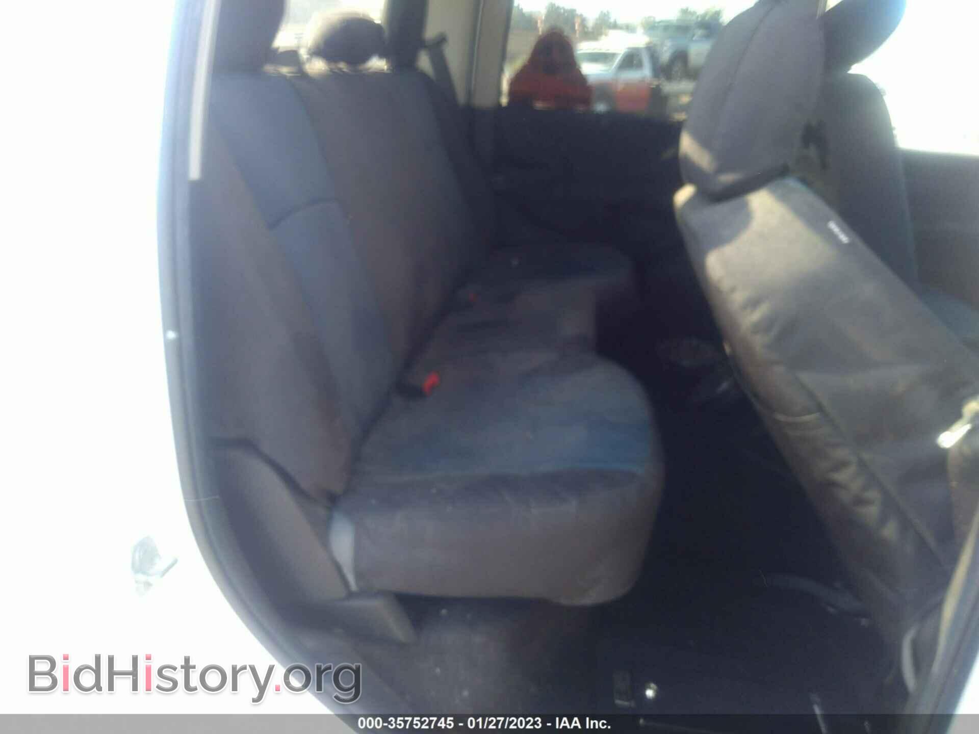 2018 RAM 2500 - VIN: 3C6UR5HLXJG109847 - Photo 8