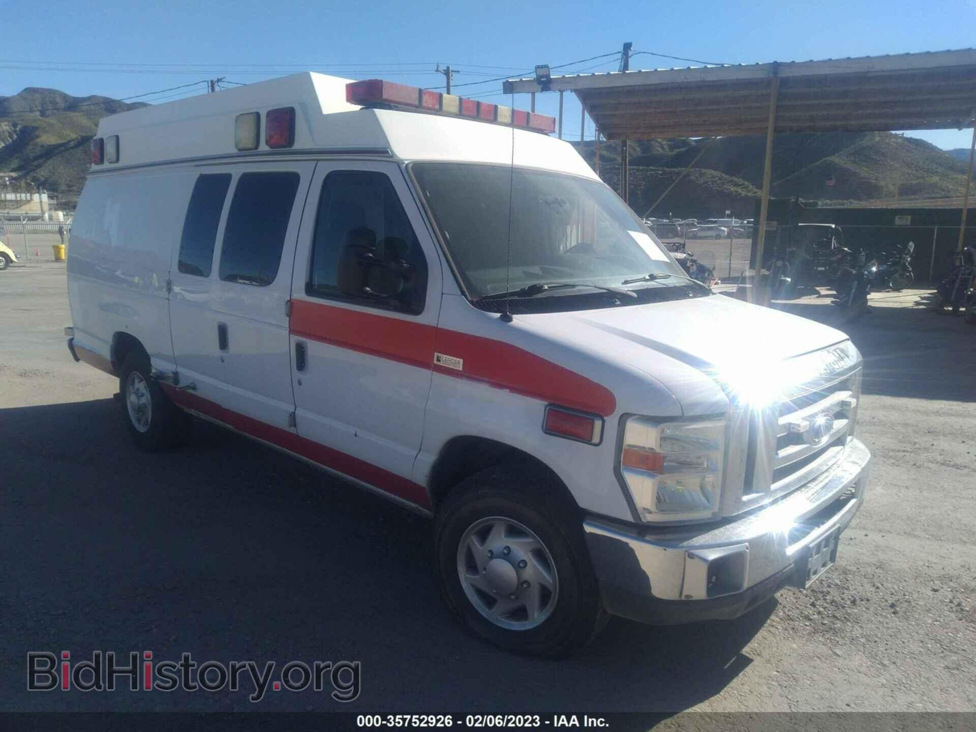 Photo 1FDSS3ES5BDB35769 - FORD ECONOLINE CARGO VAN 2011