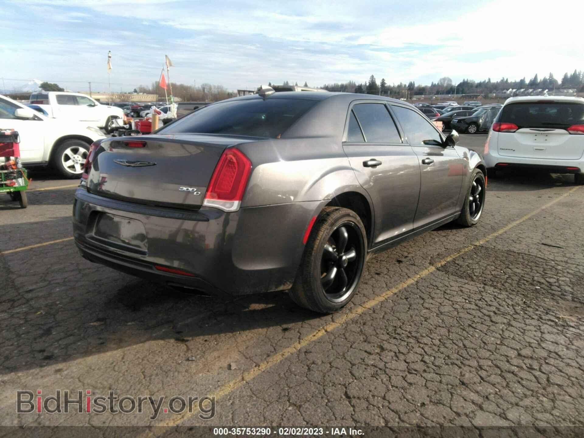 2016 CHRYSLER 300 - VIN: 2C3CCAEG5GH343011 - Фото 4