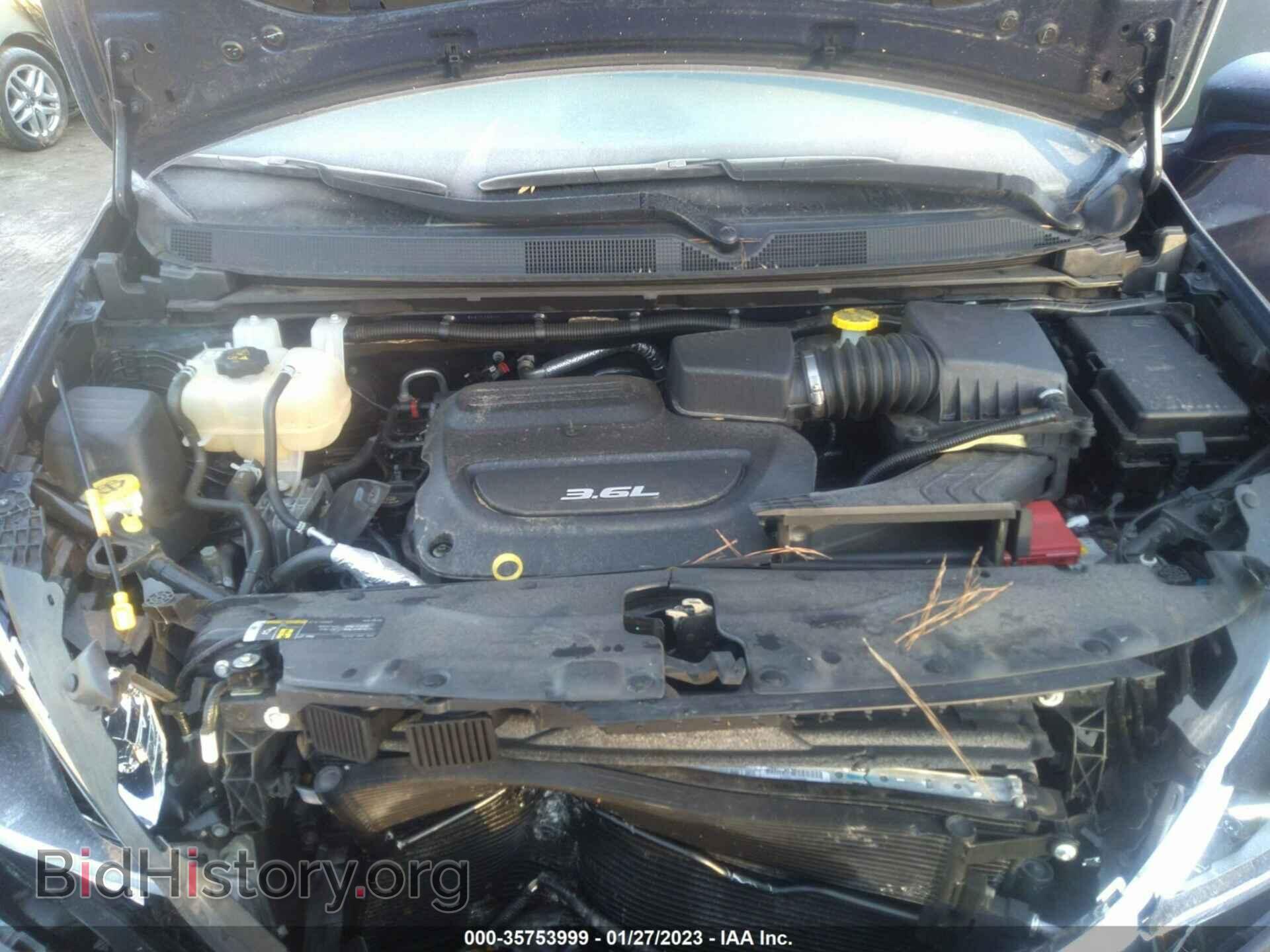 2018 CHRYSLER PACIFICA - VIN: 2C4RC1BG1JR107399 - Фото 10