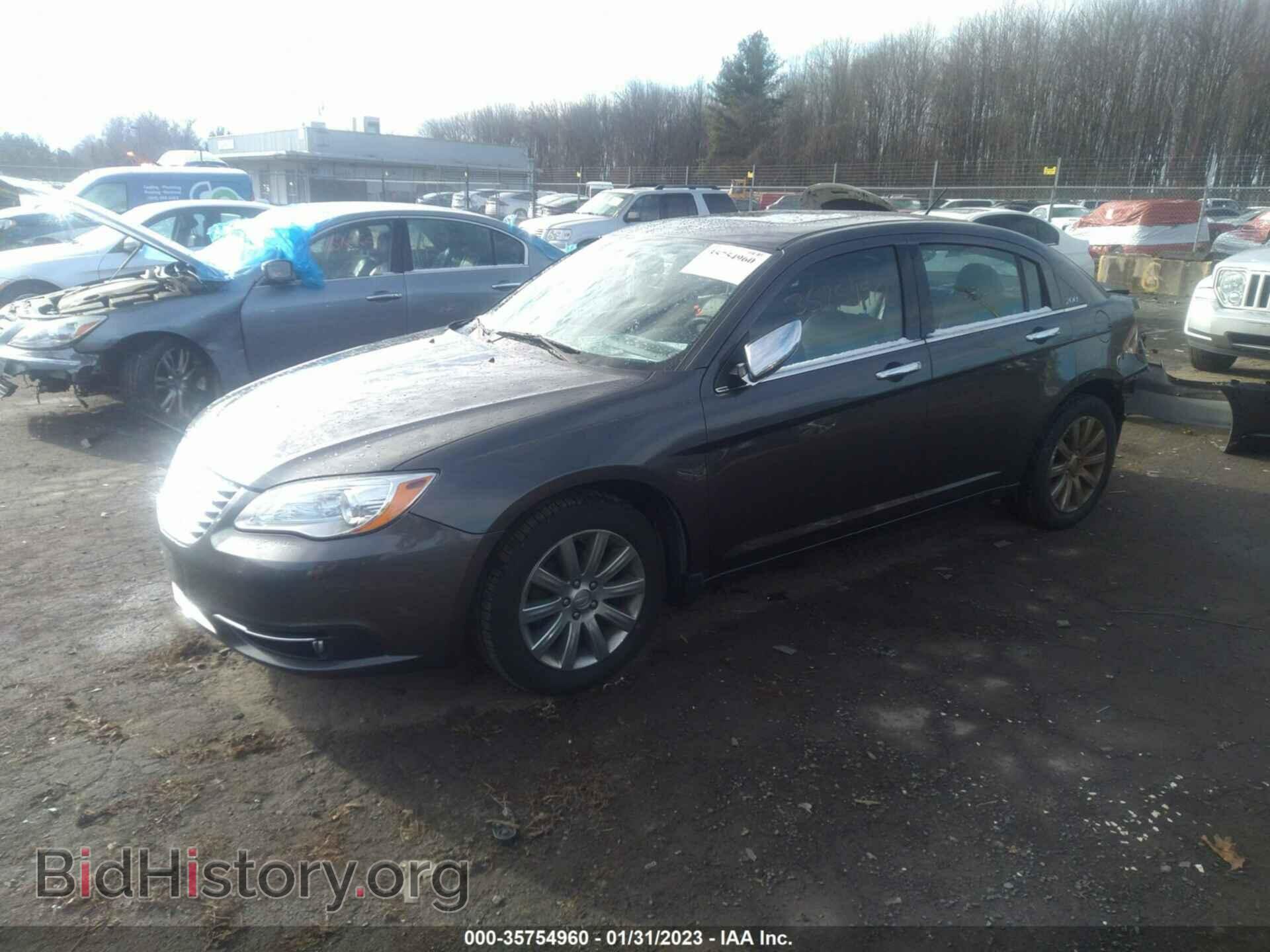 2014 CHRYSLER 200 - VIN: 1C3CCBCG9EN197452 - Фото 2