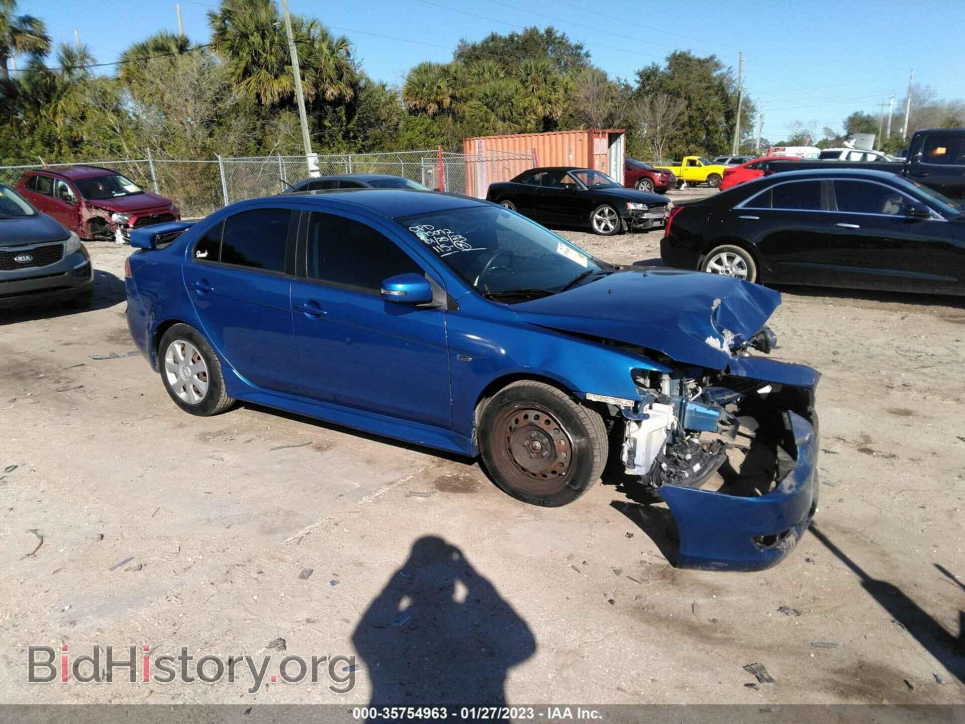 Фотография JA32U2FUXFU009372 - MITSUBISHI LANCER 2015