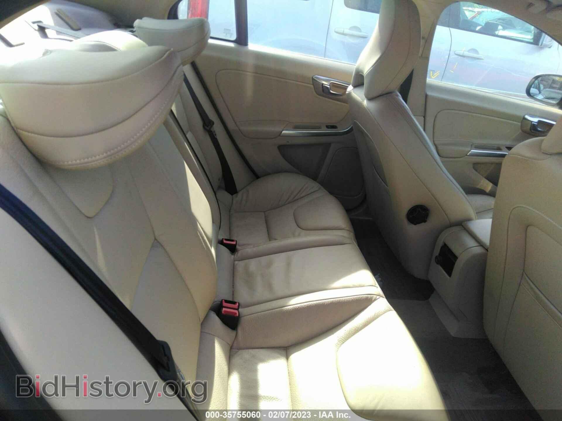 2014 VOLVO S60 - VIN: YV1612FS2E2285320 - Фото 8