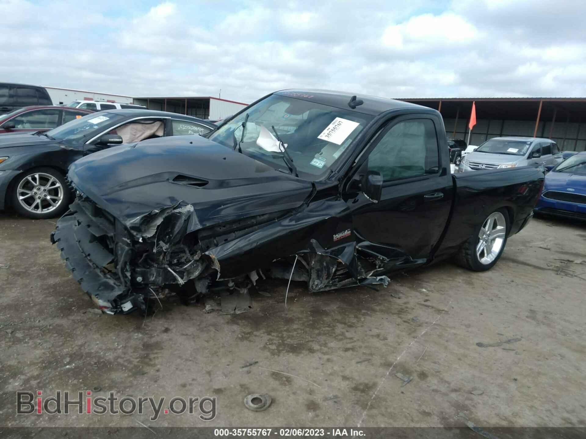 2015 RAM 1500 - VIN: 3C6JR6CT8FG665663 - Фото 2