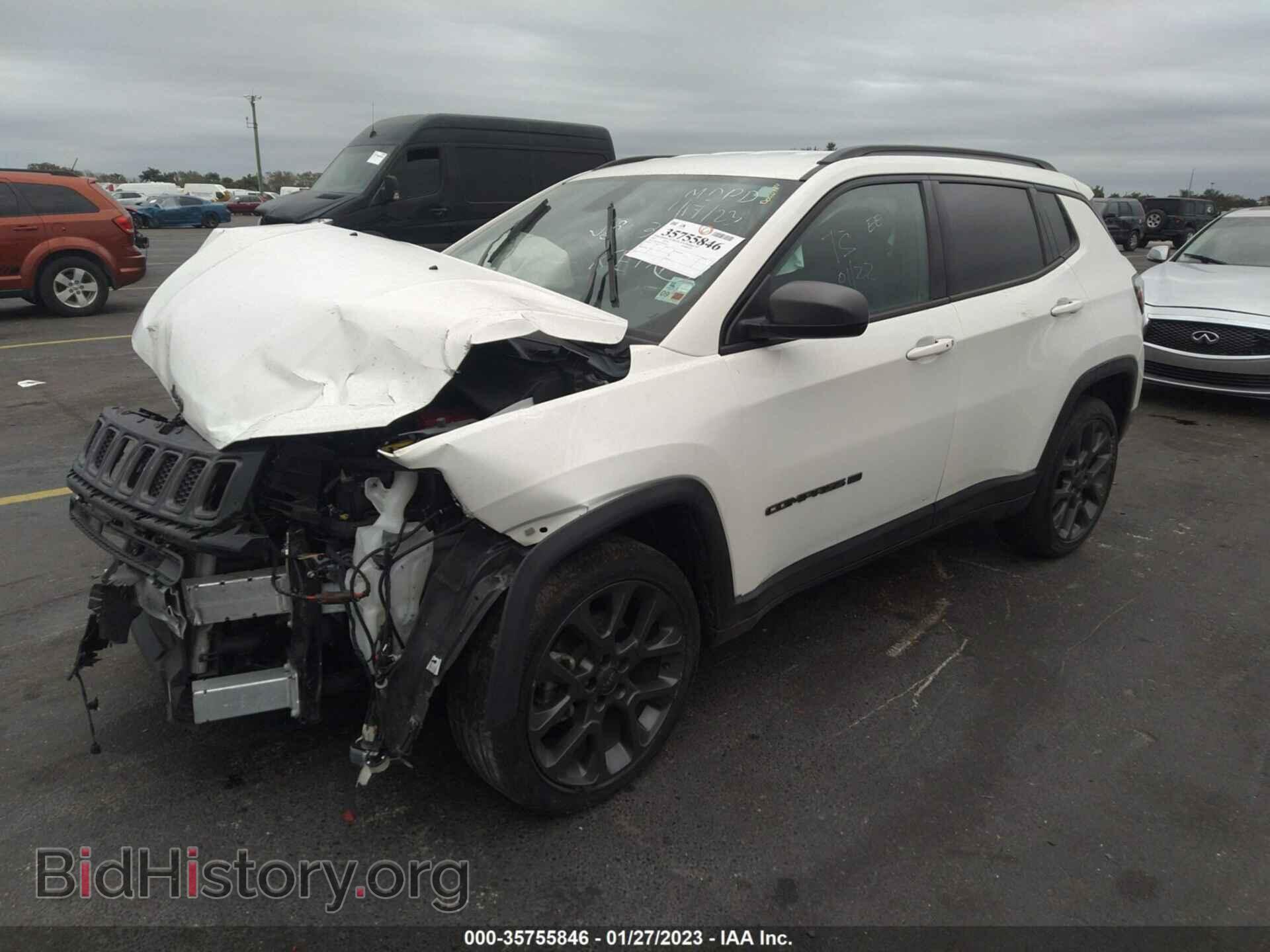 2021 JEEP COMPASS - VIN: 3C4NJCEB2MT593612 - Photo 2