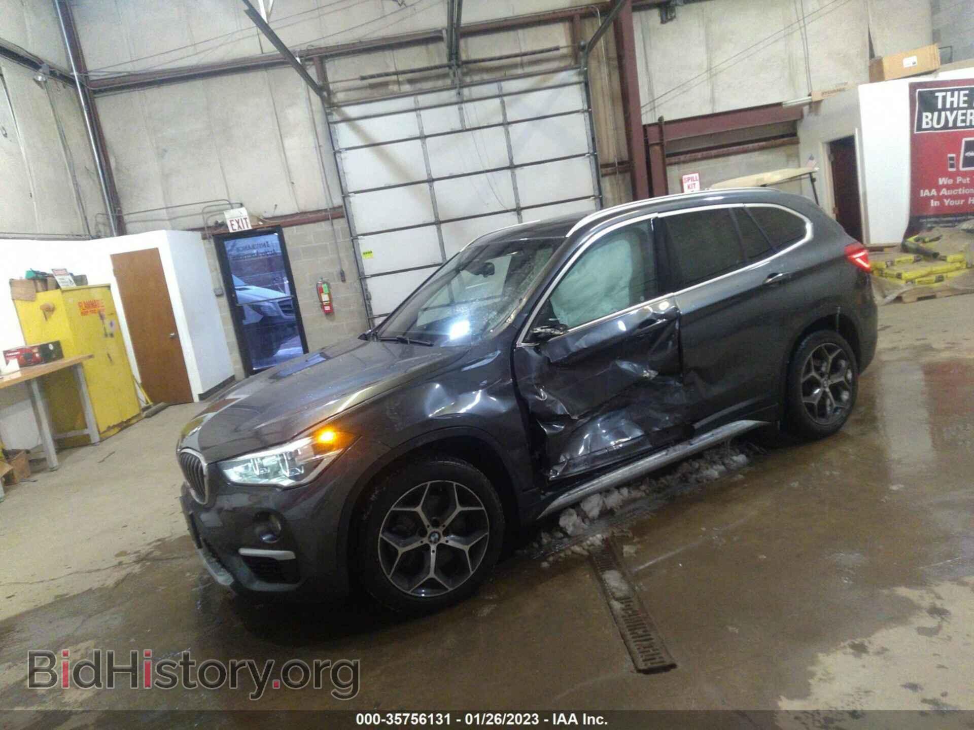2019 BMW X1 - VIN: WBXHT3C55K3H35261 - Photo 2