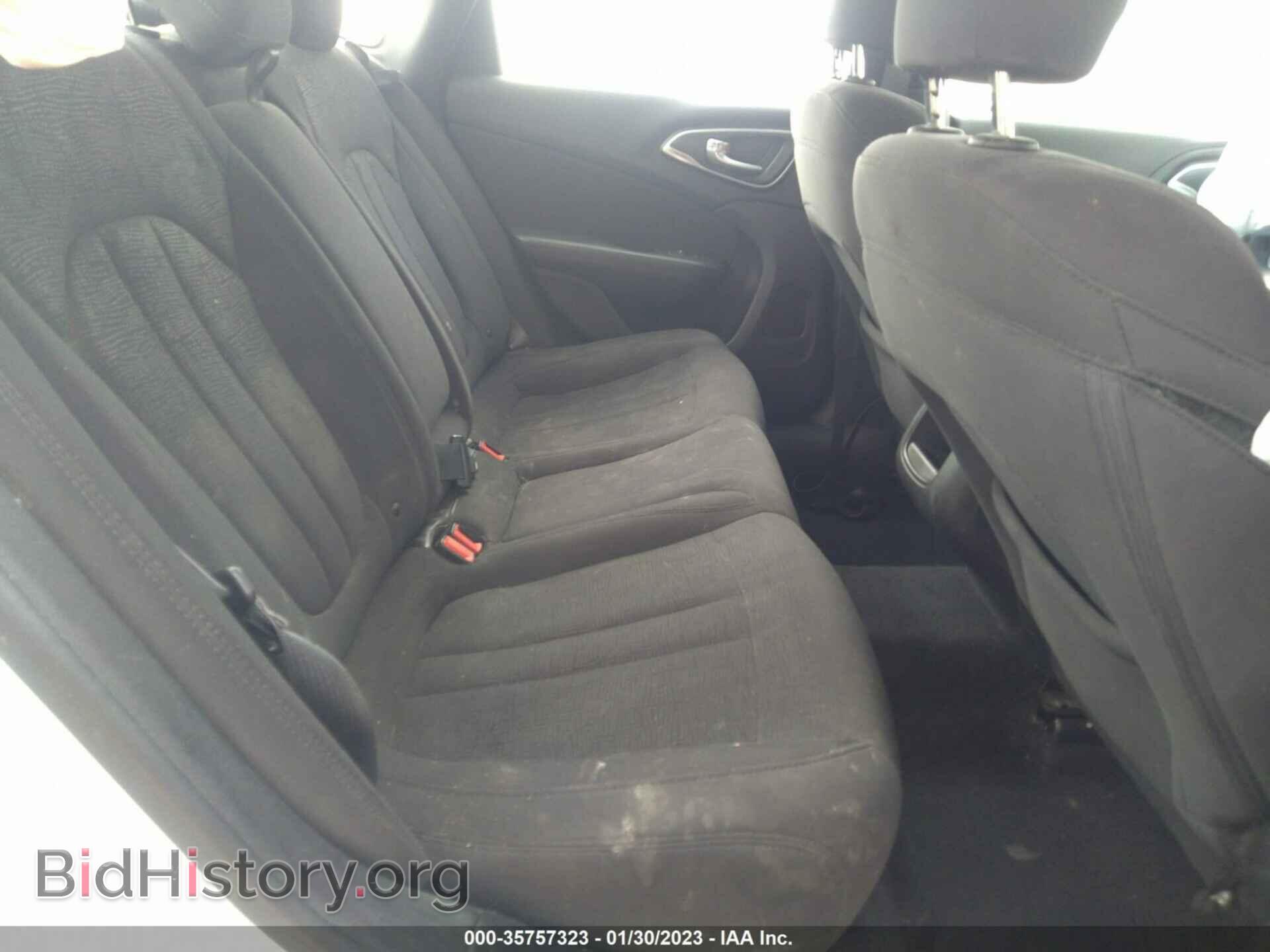 2015 CHRYSLER 200 - VIN: 1C3CCCAB7FN658601 - Фото 8