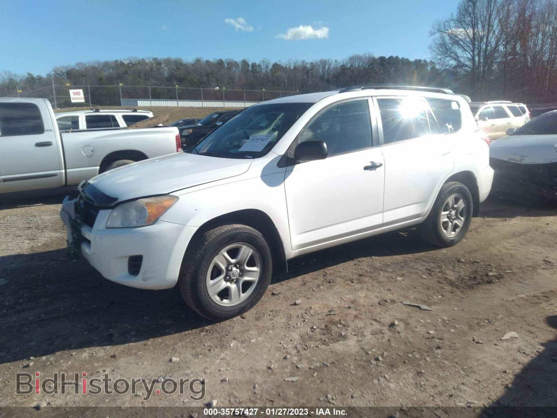 2011 TOYOTA RAV4 - VIN: 2T3BF4DV6BW149628 - Фото 2
