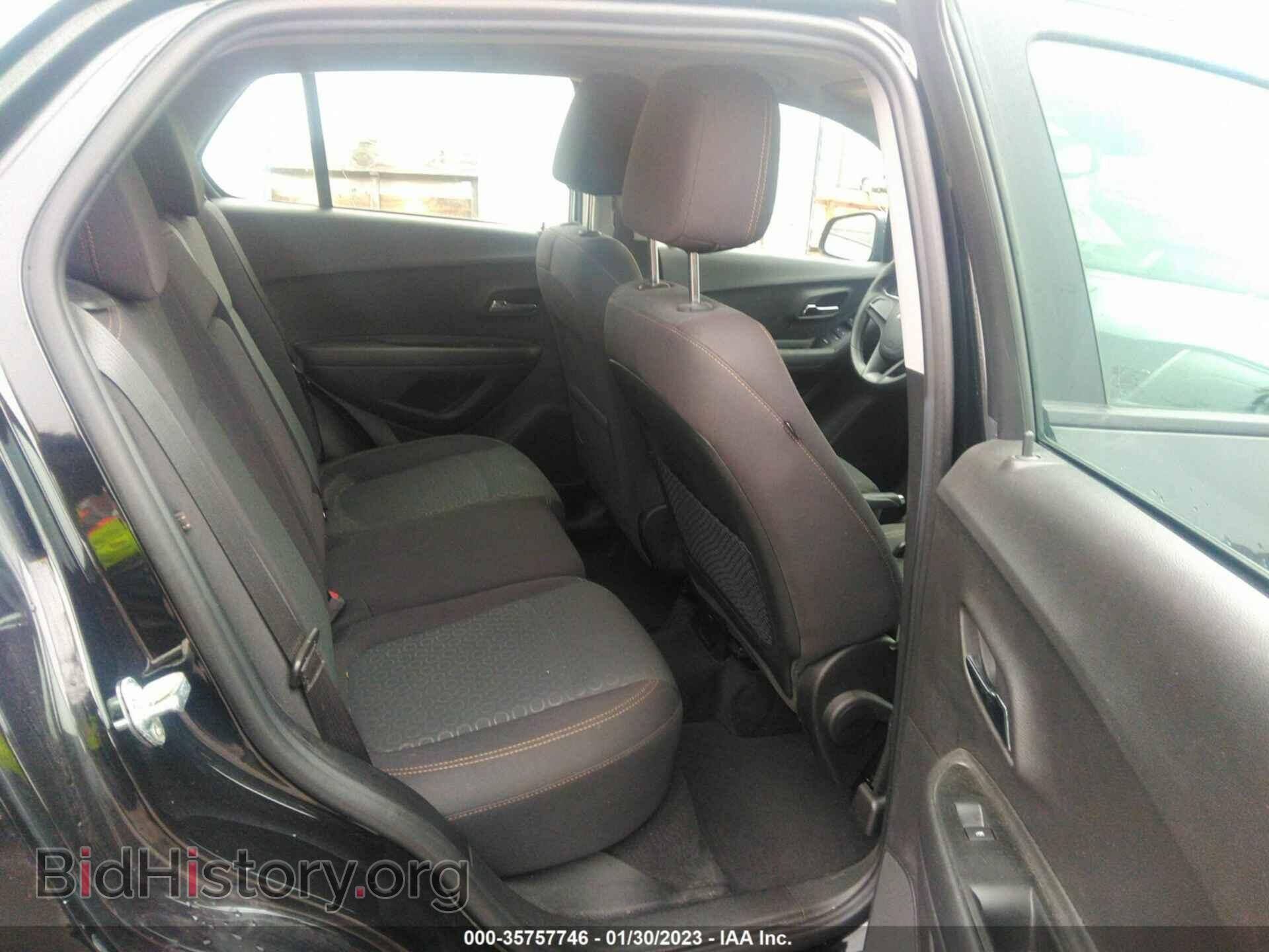 2020 CHEVROLET TRAX - VIN: 3GNCJKSB5LL124543 - Фото 8