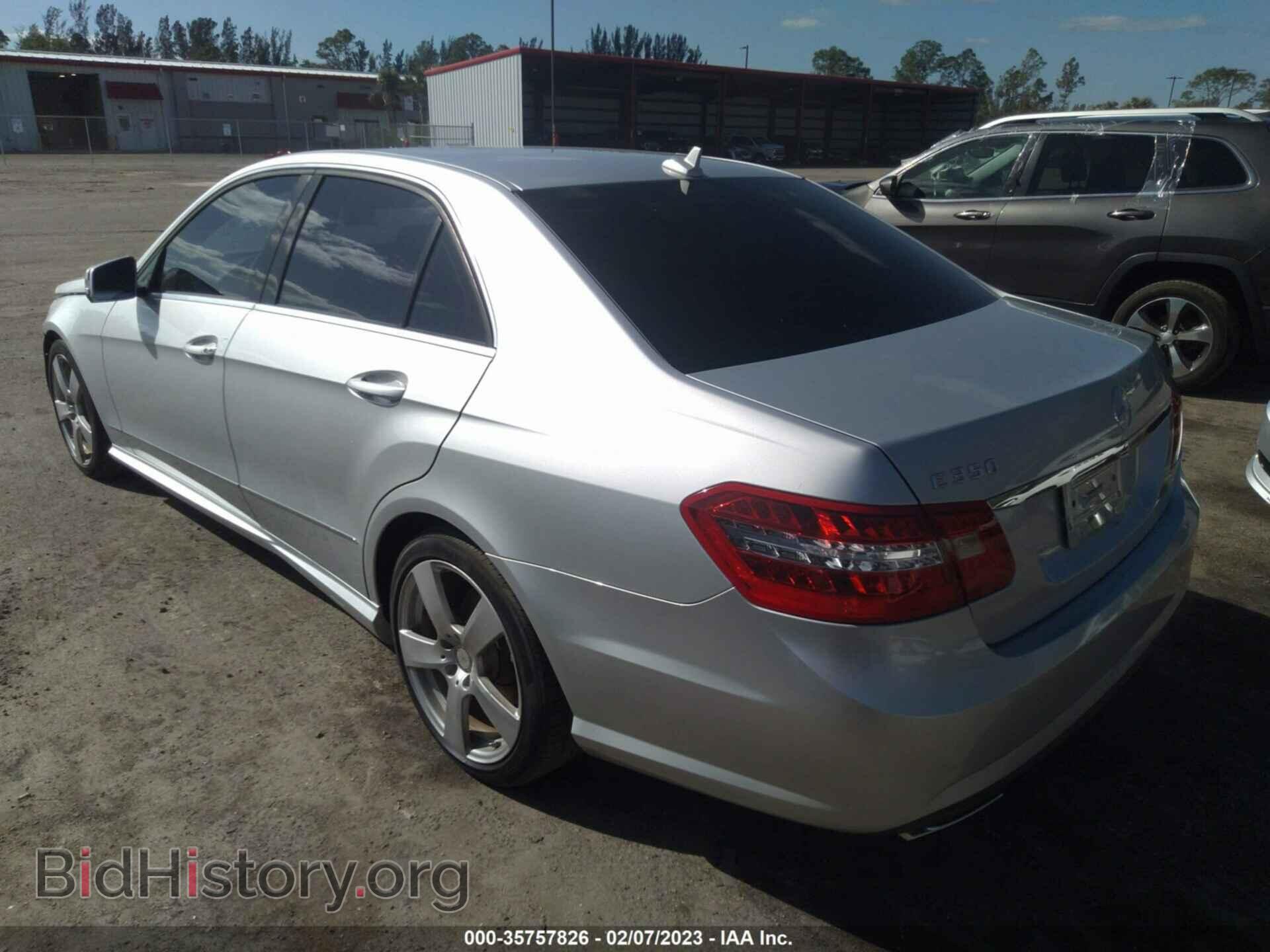 2011 MERCEDES-BENZ E-CLASS - VIN: WDDHF5GB2BA320185 - Фото 3