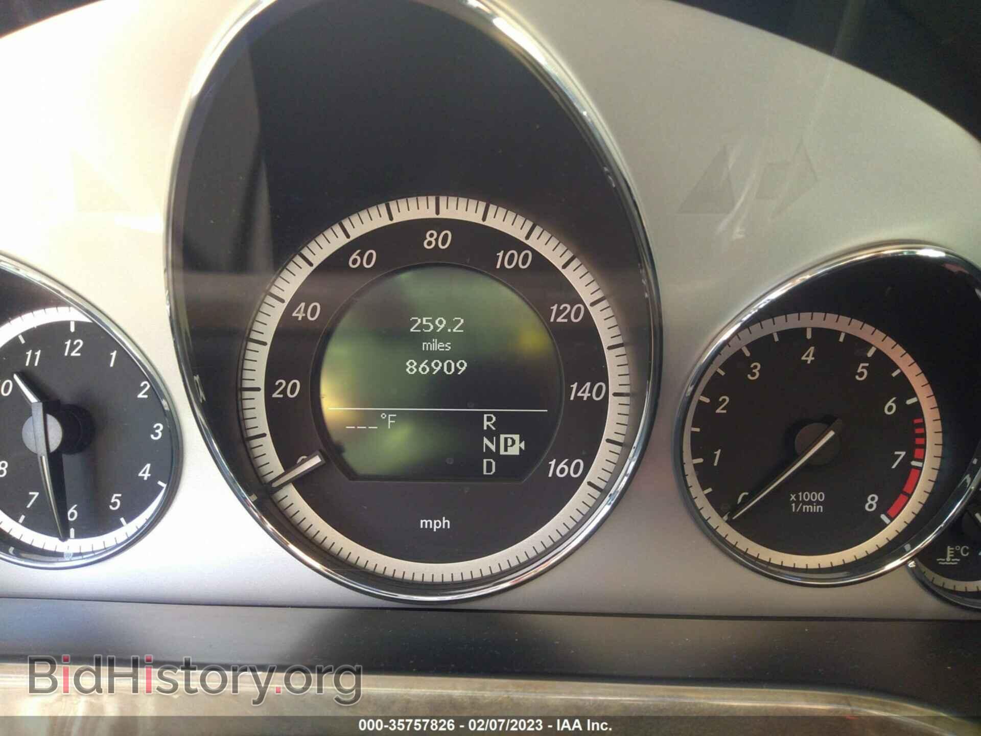 2011 MERCEDES-BENZ E-CLASS - VIN: WDDHF5GB2BA320185 - Фото 7