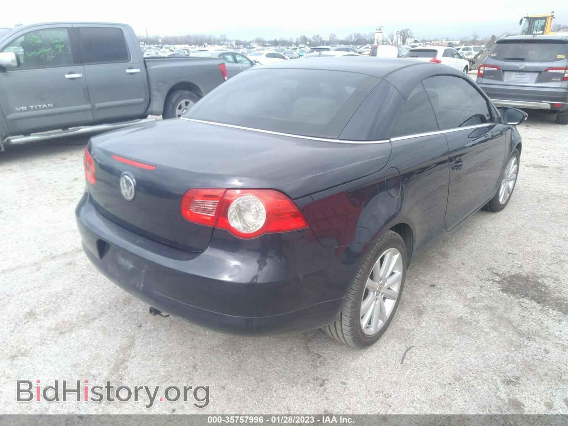 2011 VOLKSWAGEN EOS - VIN: WVWBA7AH8BV002135 - Фото 4