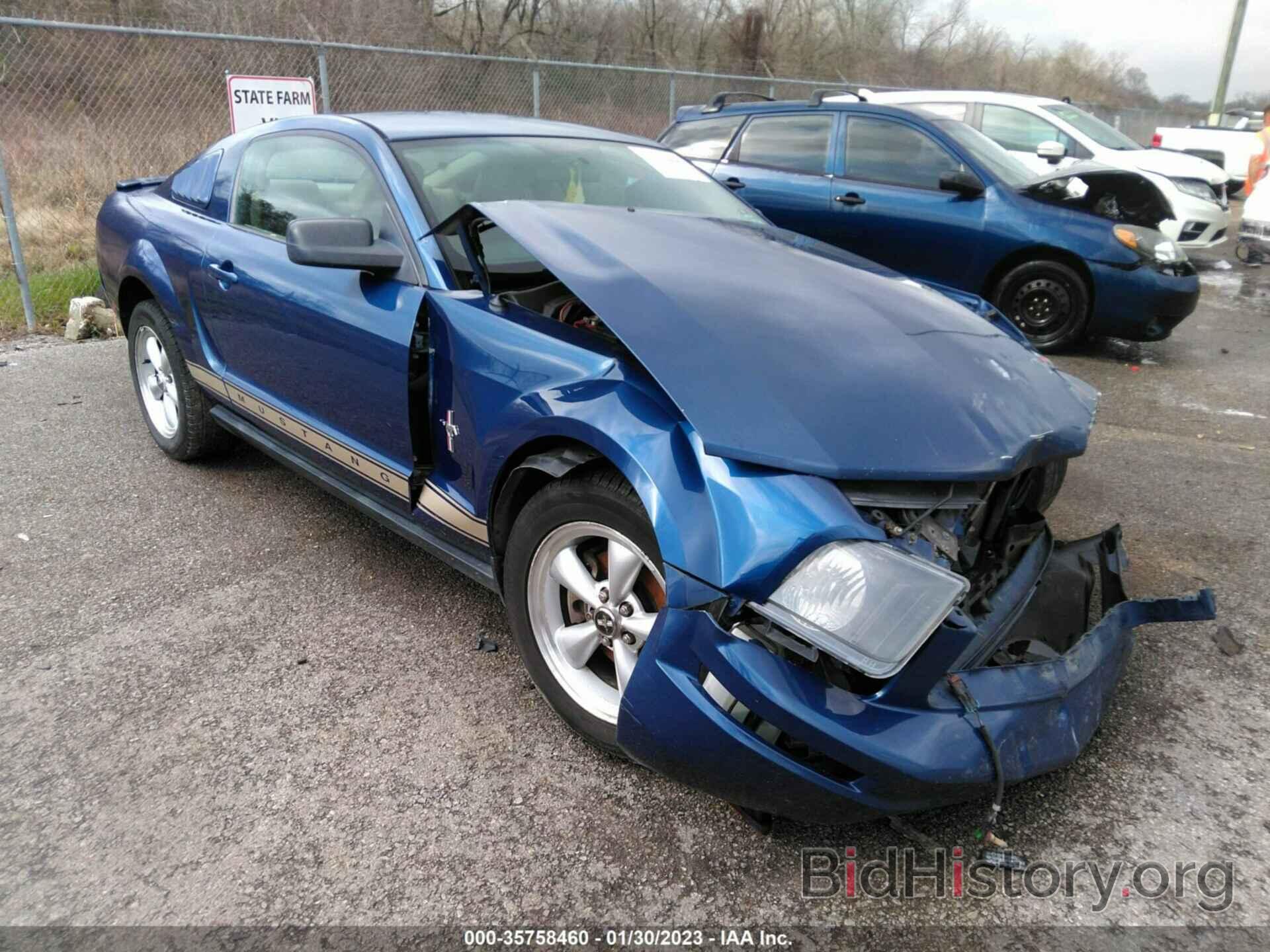 Photo 1ZVFT80N175254659 - FORD MUSTANG 2007