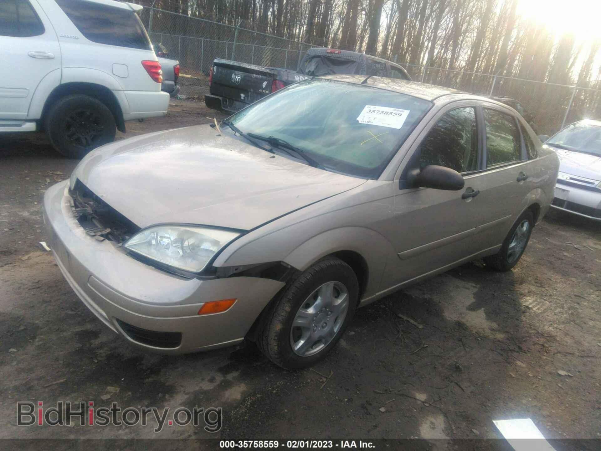 2007 FORD FOCUS - VIN: 1FAFP34N37W260709 - Фото 2