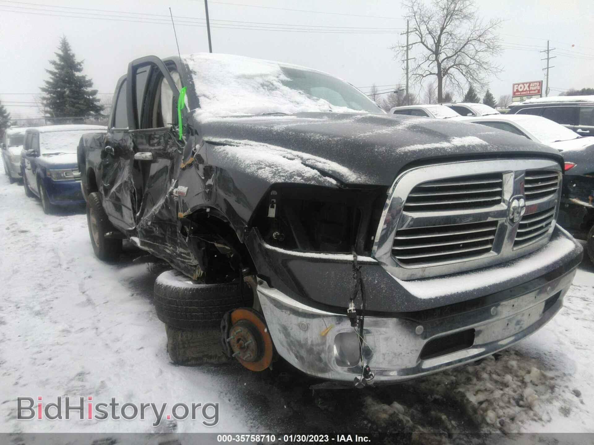Photo 1C6RR7LT8KS537306 - RAM 1500 CLASSIC 2019