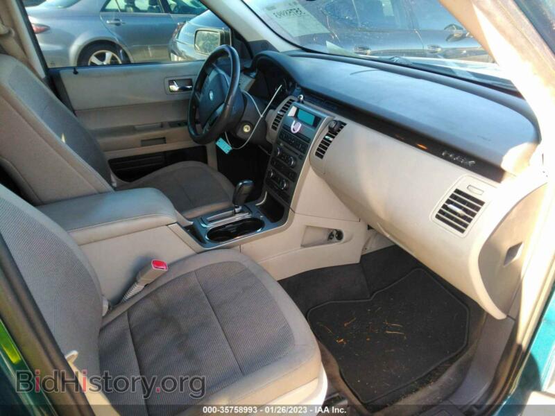 2011 Ford FLEX (VIN 2FMGK5BC1BBD11284) — фото 5 из 11