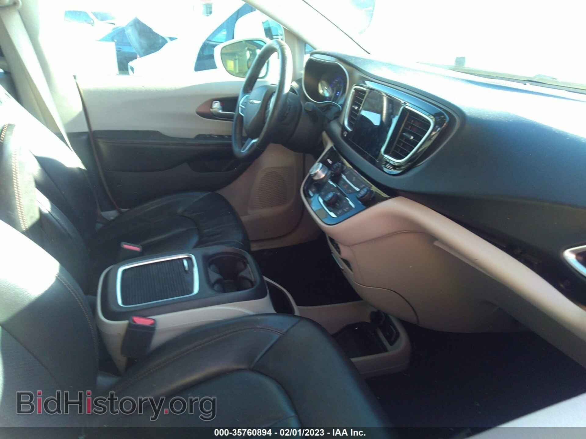 2017 CHRYSLER PACIFICA - VIN: 2C4RC1EG7HR771888 - Photo 5