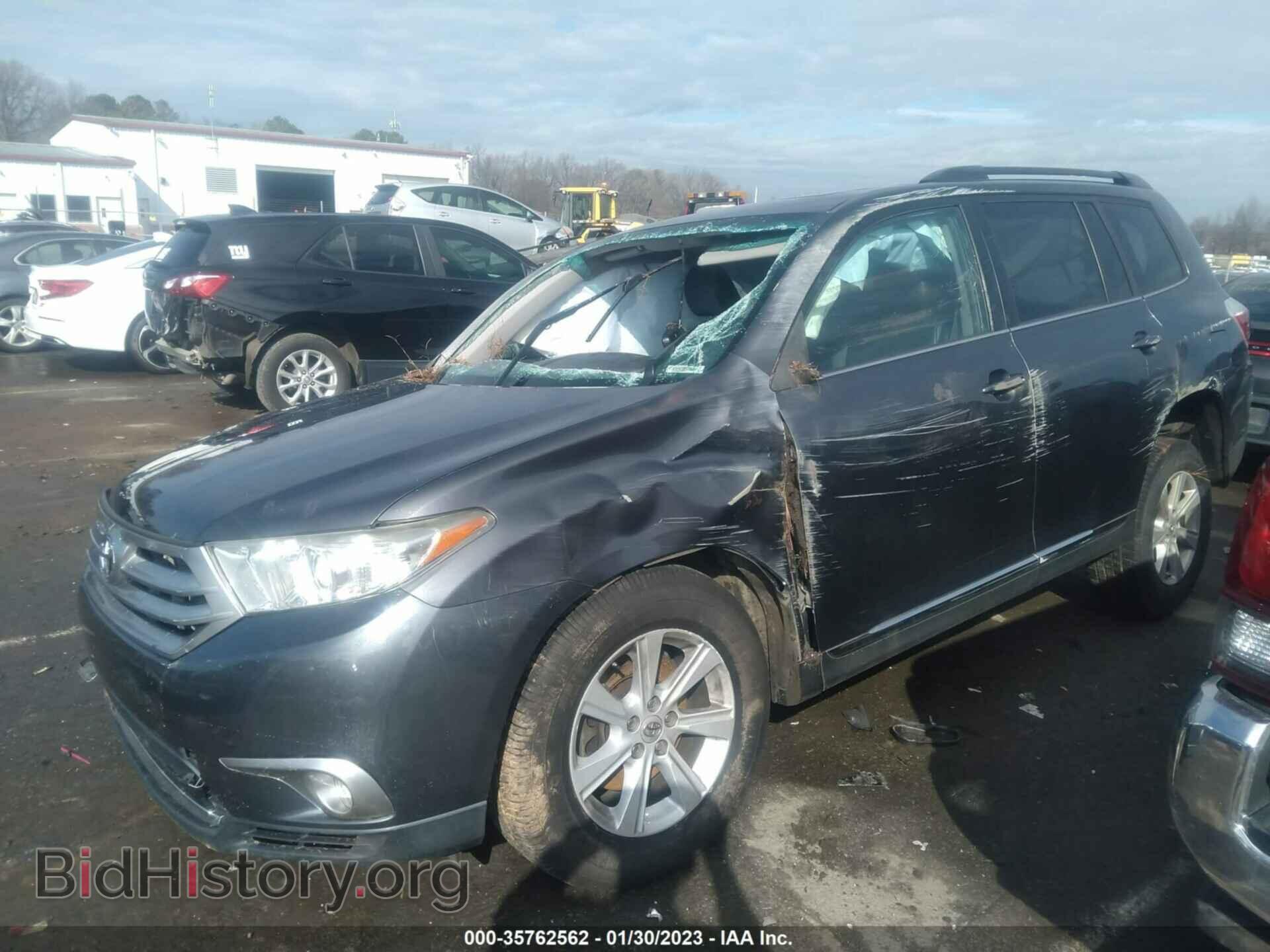 2012 TOYOTA HIGHLANDER - VIN: 5TDBK3EH0CS151571 - Фото 2
