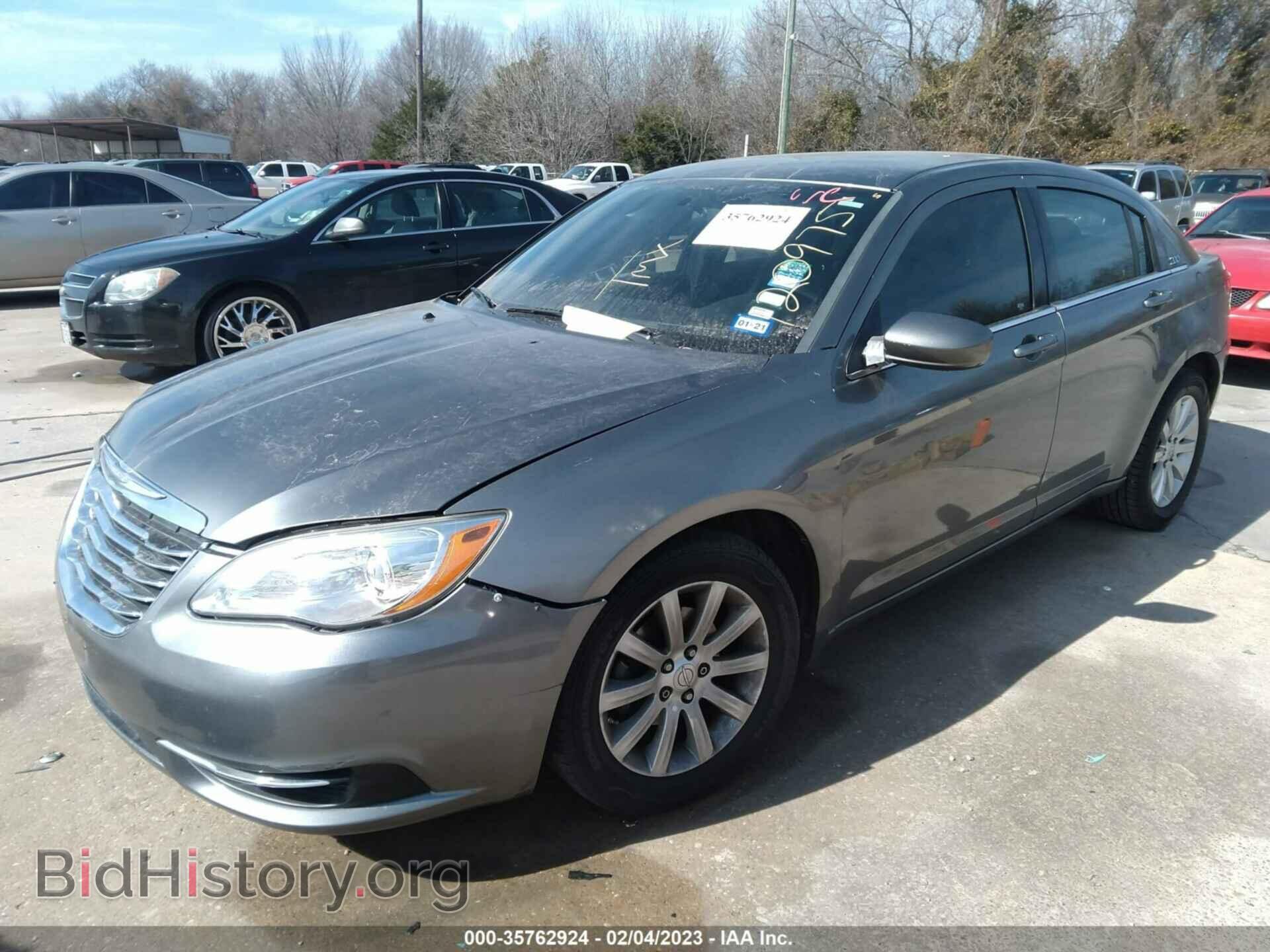 2012 CHRYSLER 200 - VIN: 1C3CCBBB4CN120975 - Фото 2
