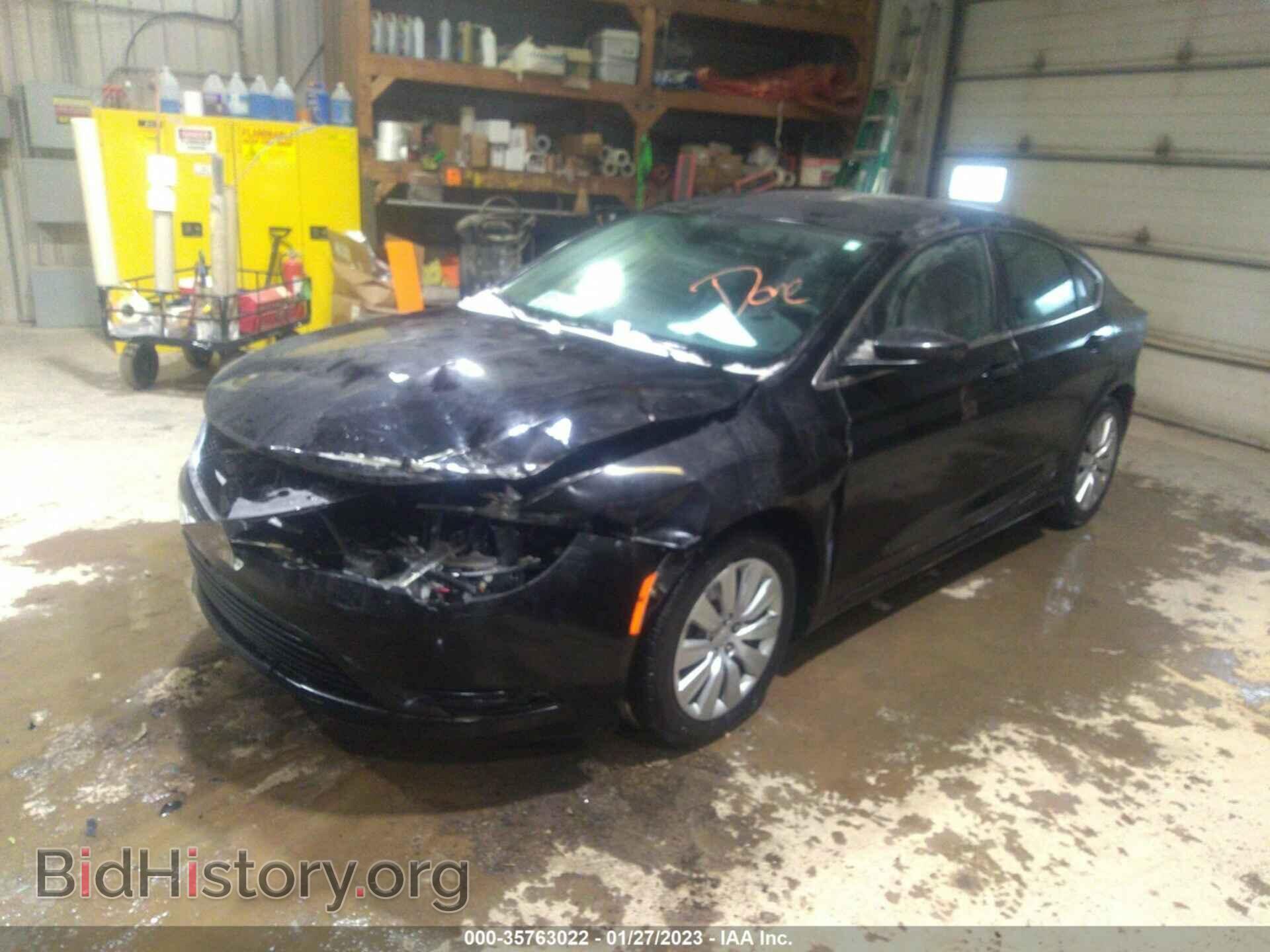 2016 CHRYSLER 200 - VIN: 1C3CCCFB4GN176999 - Фото 2