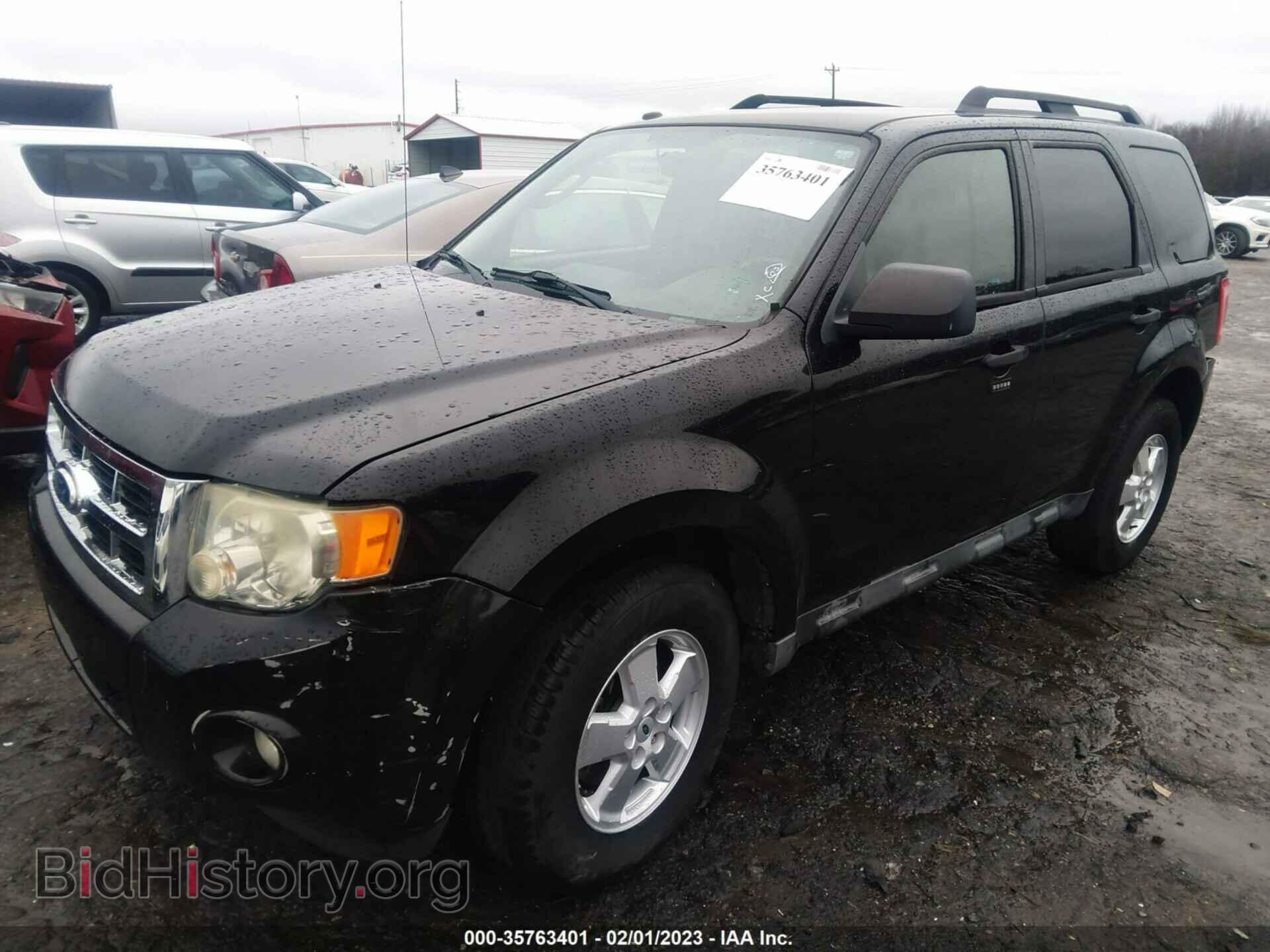 2010 FORD ESCAPE - VIN: 1FMCU0D71AKB00943 - Фото 2