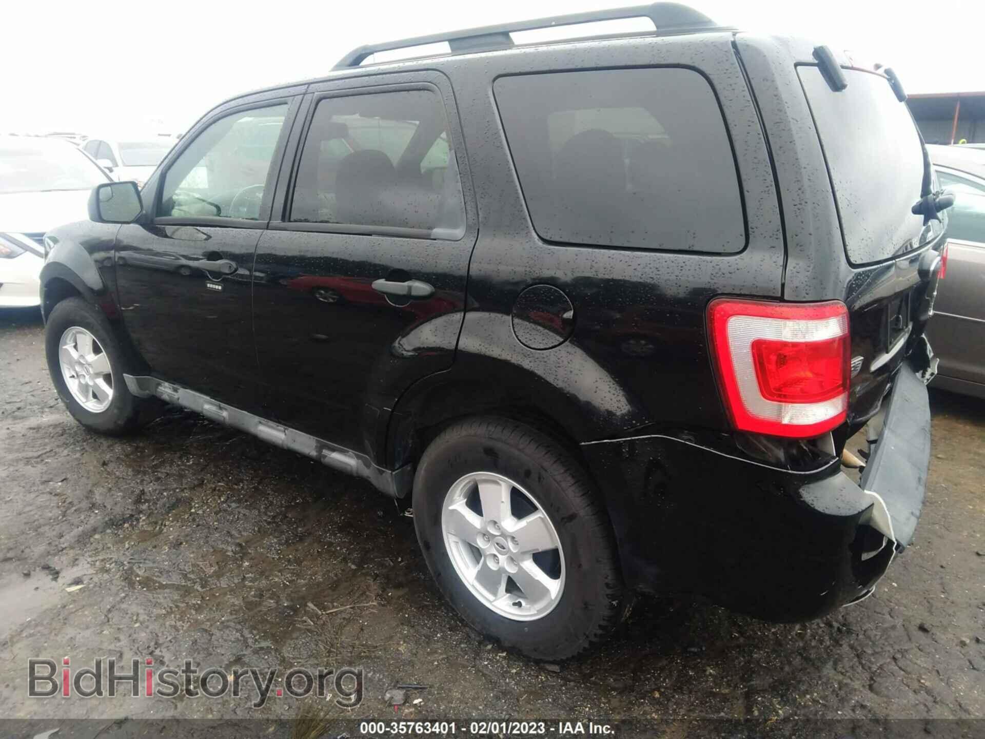 2010 FORD ESCAPE - VIN: 1FMCU0D71AKB00943 - Фото 3