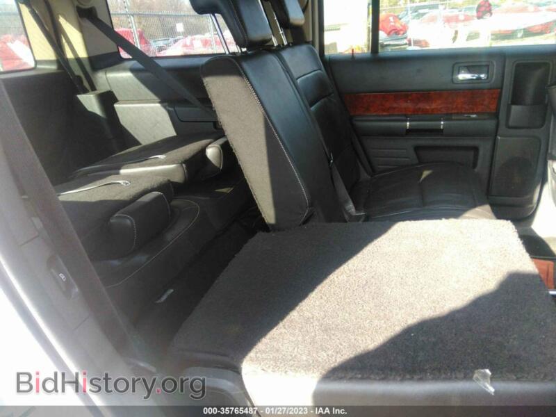 2011 Ford FLEX (VIN 2FMHK6DT3BBD36971) — фото 8 из 12