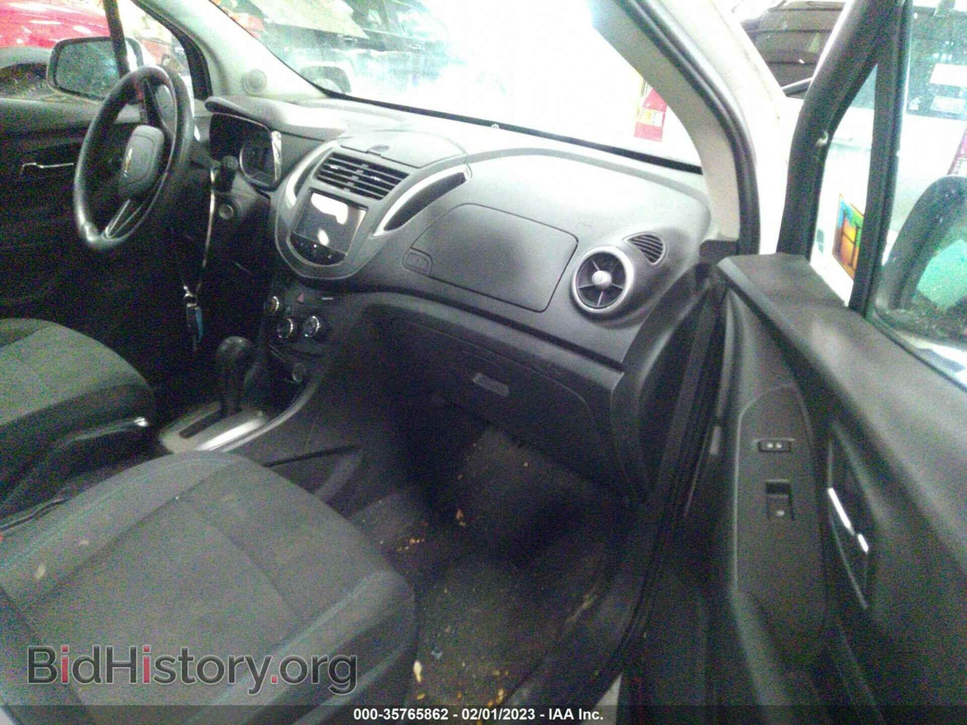 2016 CHEVROLET TRAX - VIN: 3GNCJKSB7GL230577 - Фото 5