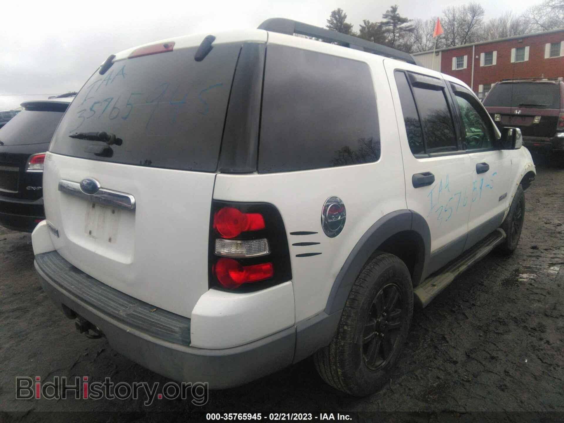 2006 FORD EXPLORER - VIN: 1FMEU73E46UB64004 - Фото 4