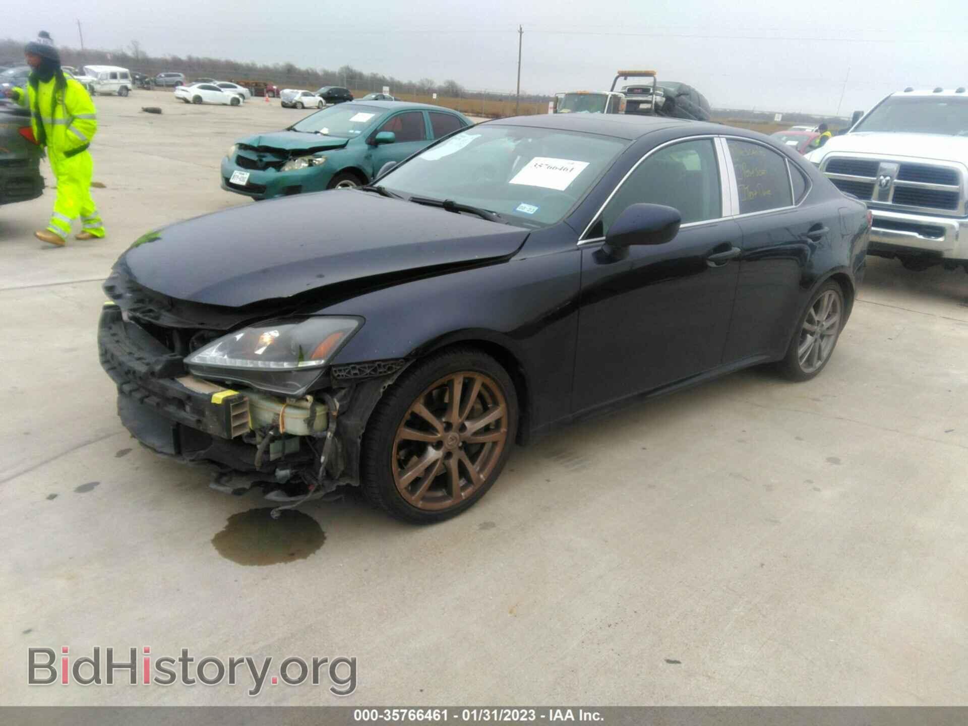 2008 LEXUS IS 350 - VIN: JTHBE262885018337 - Фото 2