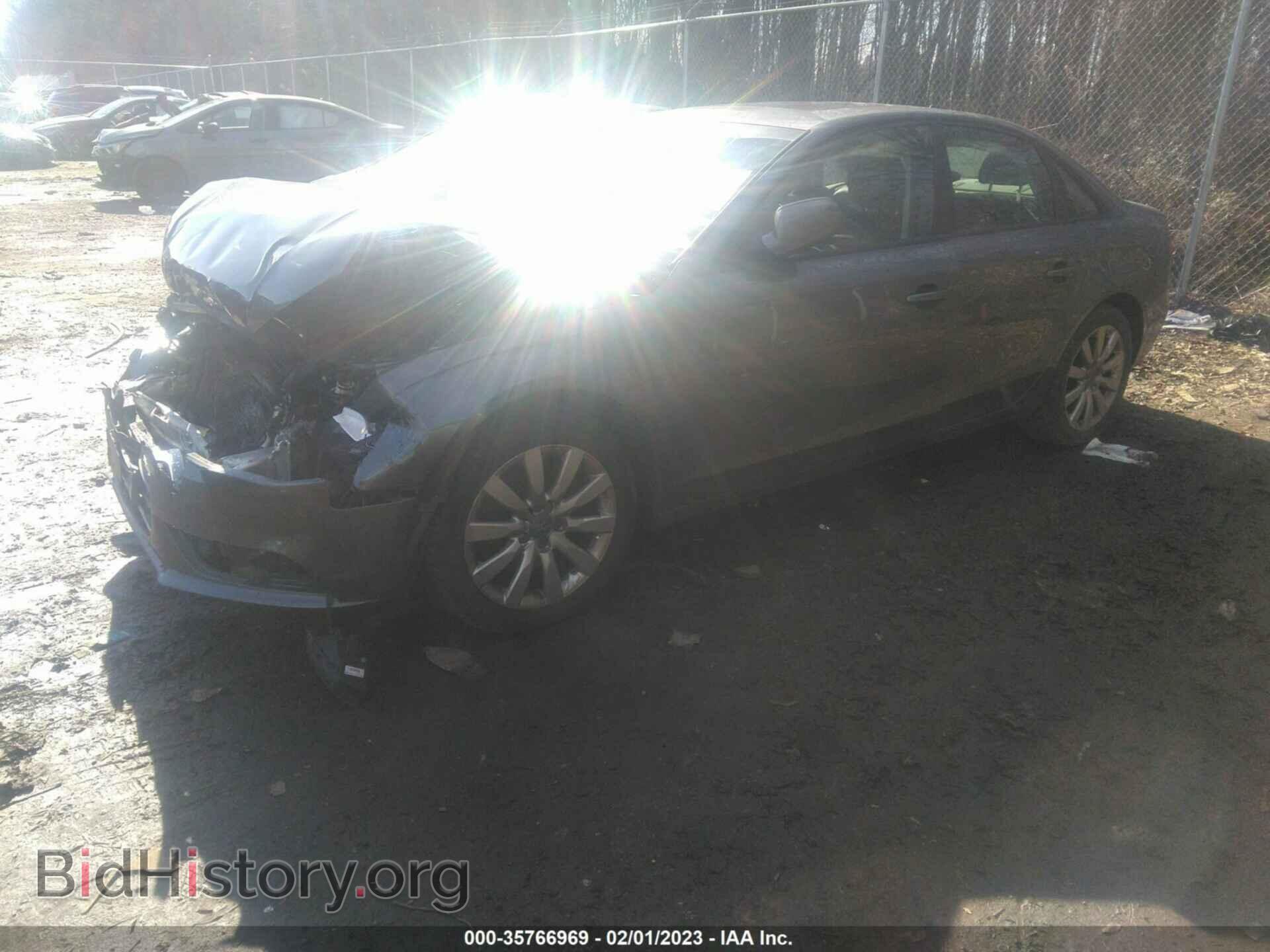 2013 AUDI A4 - VIN: WAUBFAFL0DN033018 - Фото 2