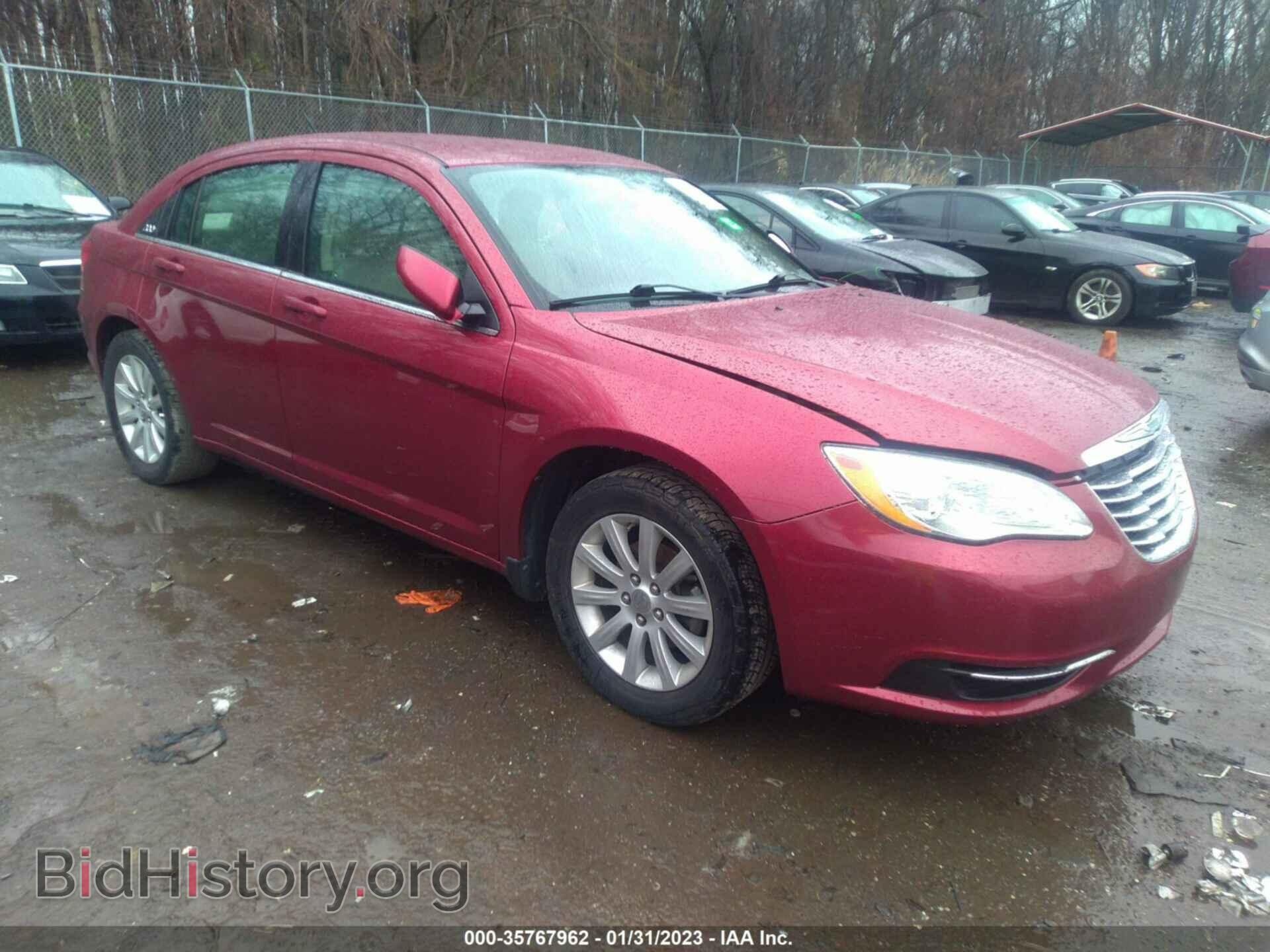 Photo 1C3BC1FB2BN595636 - CHRYSLER 200 2011