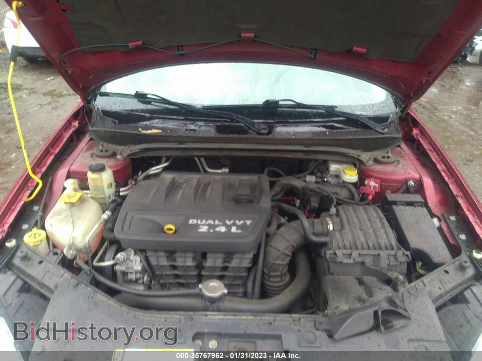 2011 CHRYSLER 200 - VIN: 1C3BC1FB2BN595636 - Photo 10