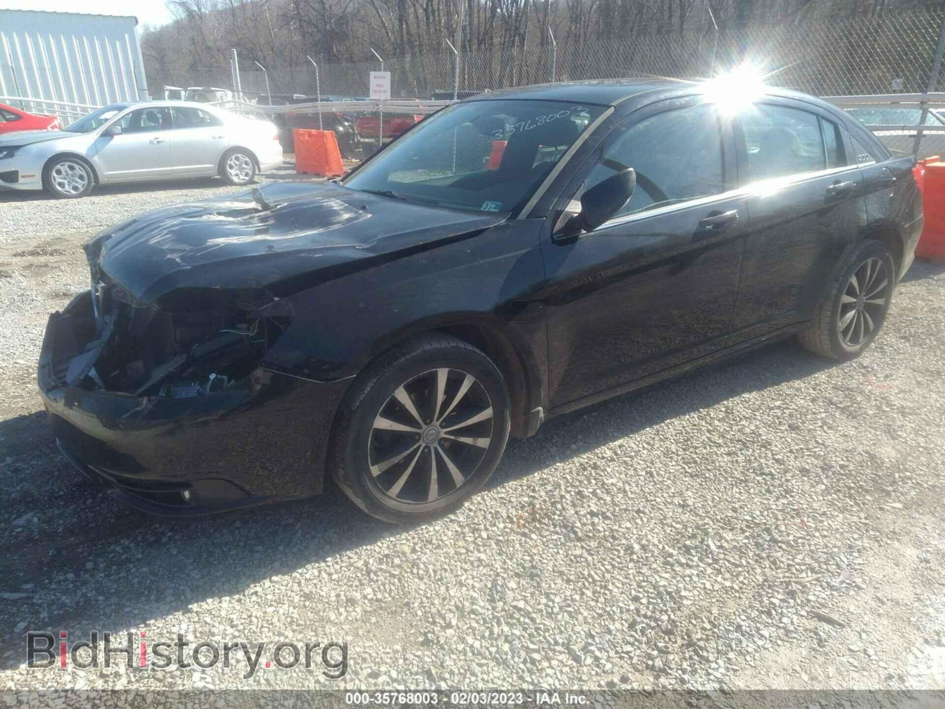 2012 CHRYSLER 200 - VIN: 1C3CCBHG6CN174278 - Фото 2