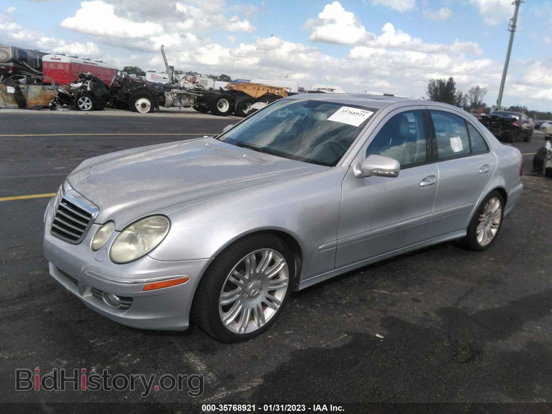 2007 MERCEDES-BENZ E-CLASS - VIN: WDBUF56X77B156647 - Фото 2