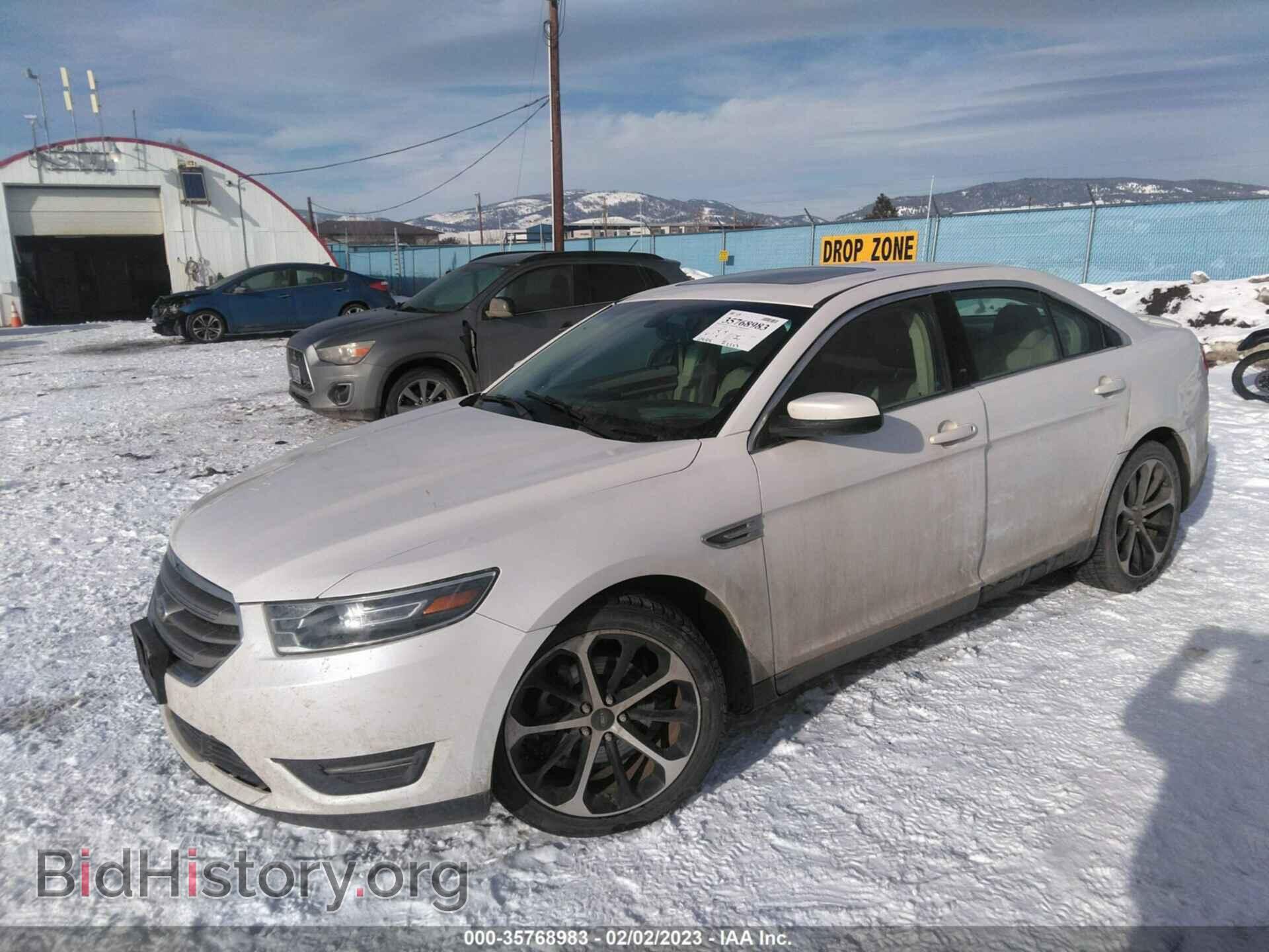 2014 FORD TAURUS - VIN: 1FAHP2H80EG159190 - Фото 2