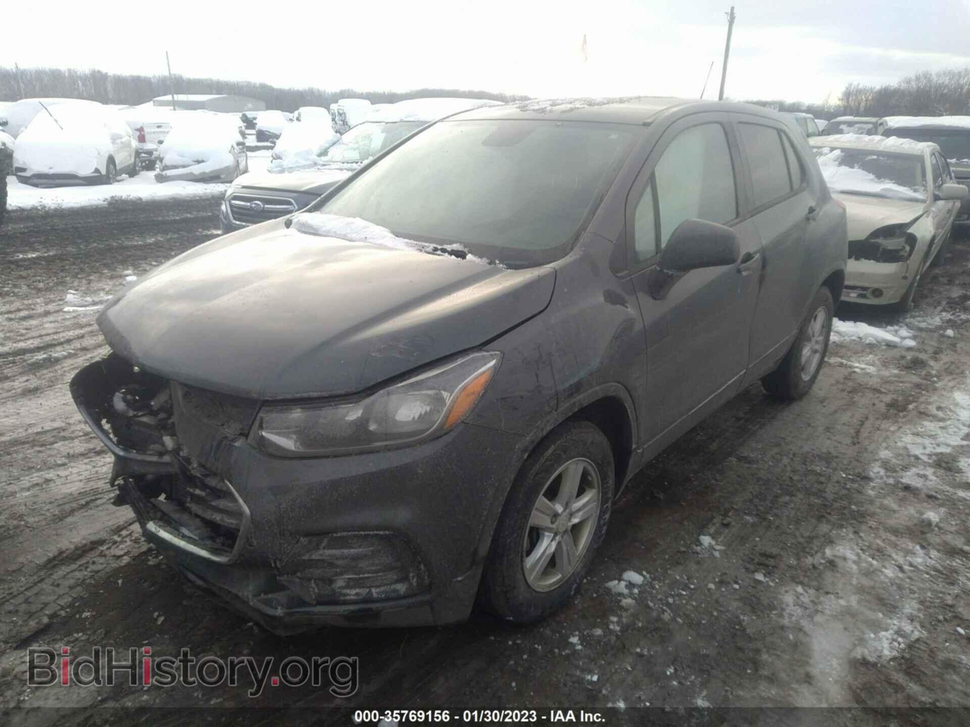 2019 CHEVROLET TRAX - VIN: 3GNCJKSB3KL314985 - Фото 2
