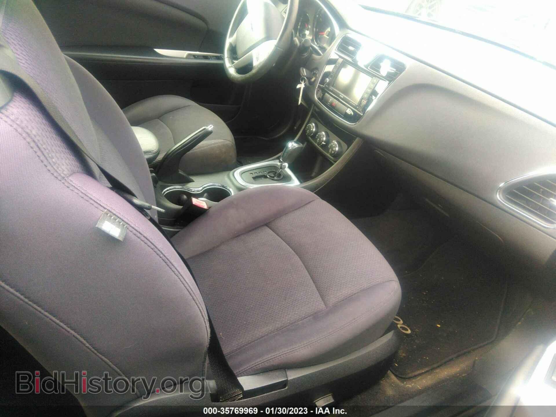 2012 CHRYSLER 200 - VIN: 1C3BCBEG3CN279893 - Photo 5