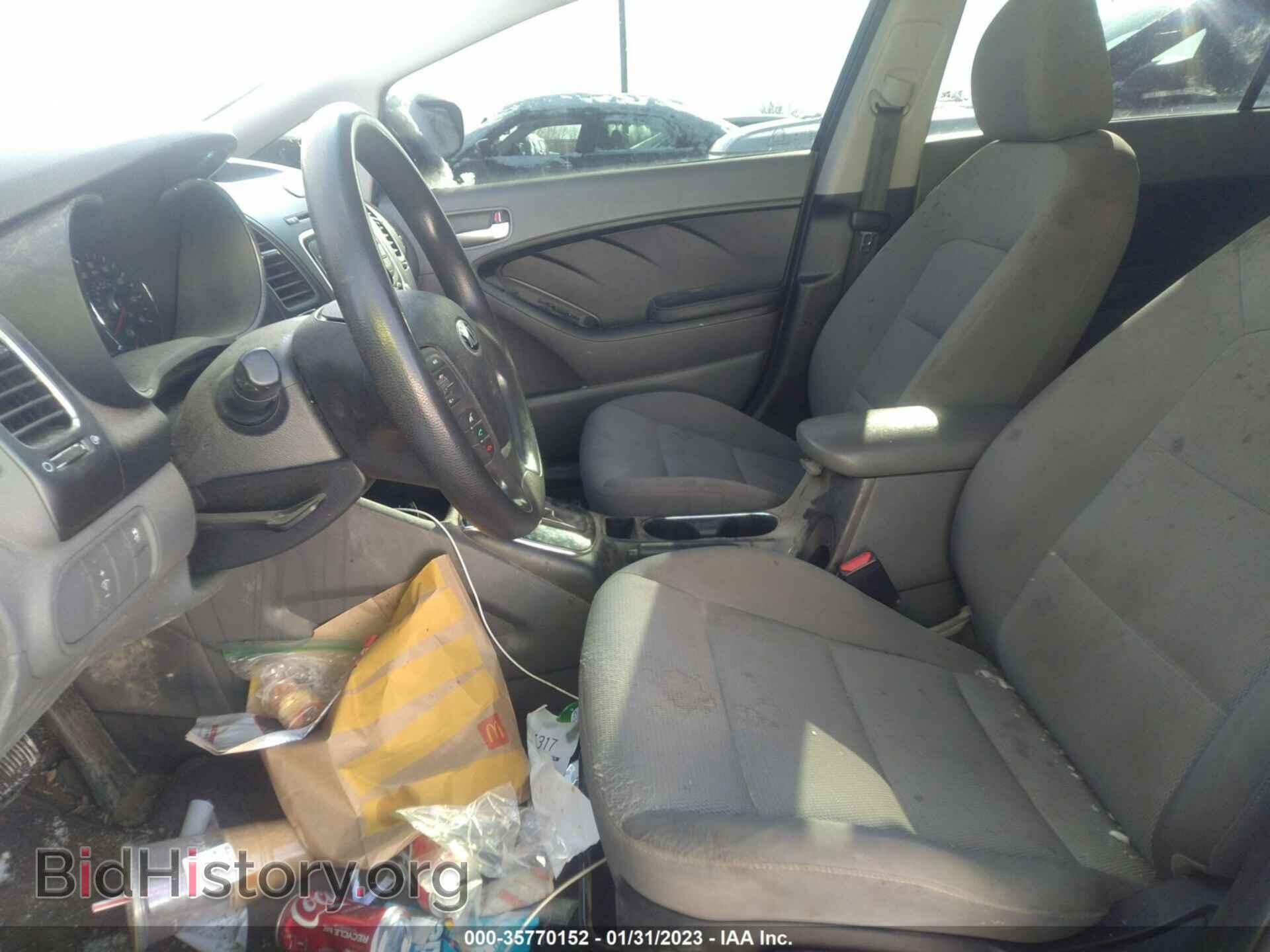 2017 KIA FORTE - VIN: 3KPFK4A78HE122406 - Фото 5