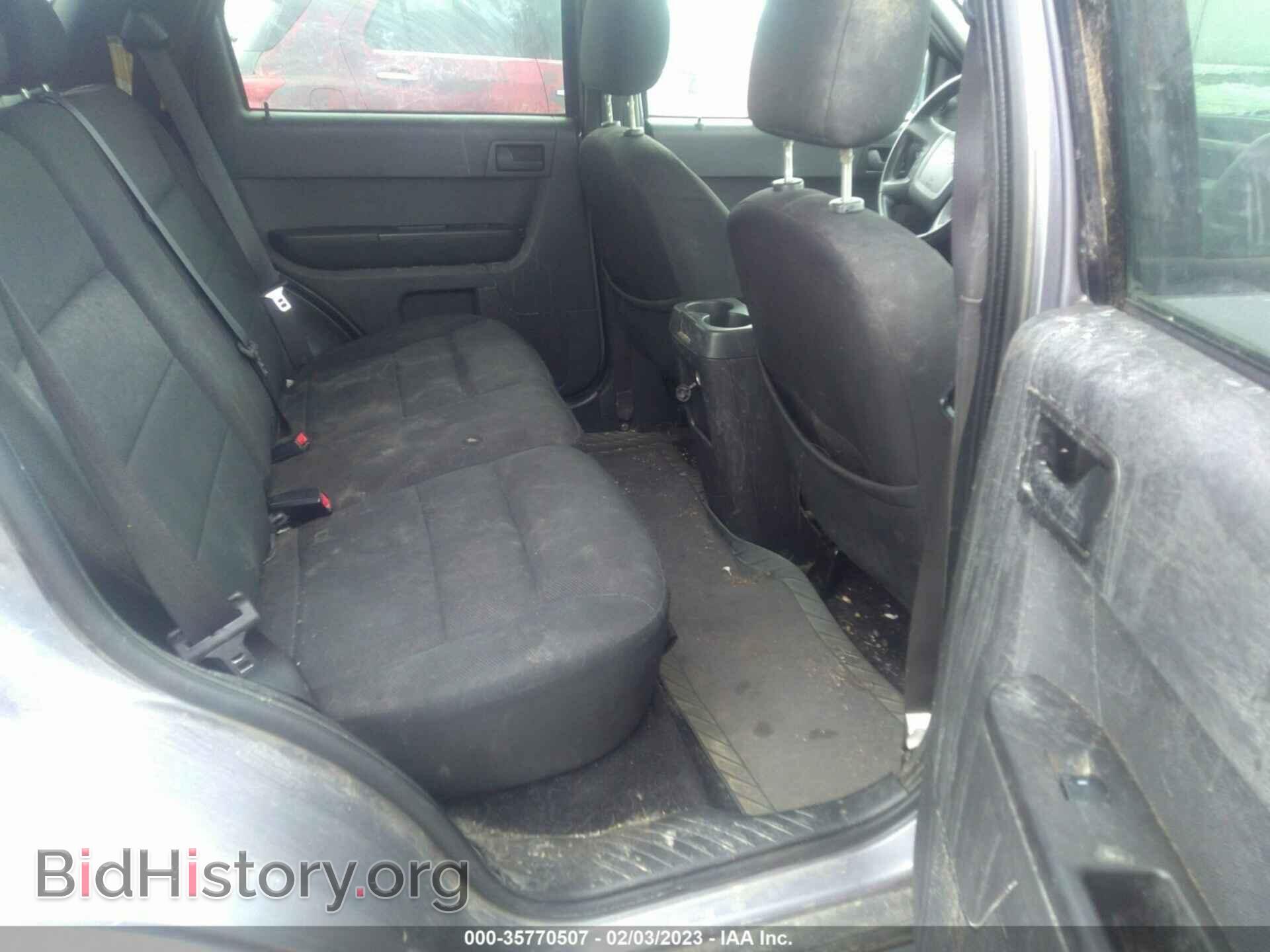 2008 FORD ESCAPE - VIN: 1FMCU93138KD05420 - Фото 8