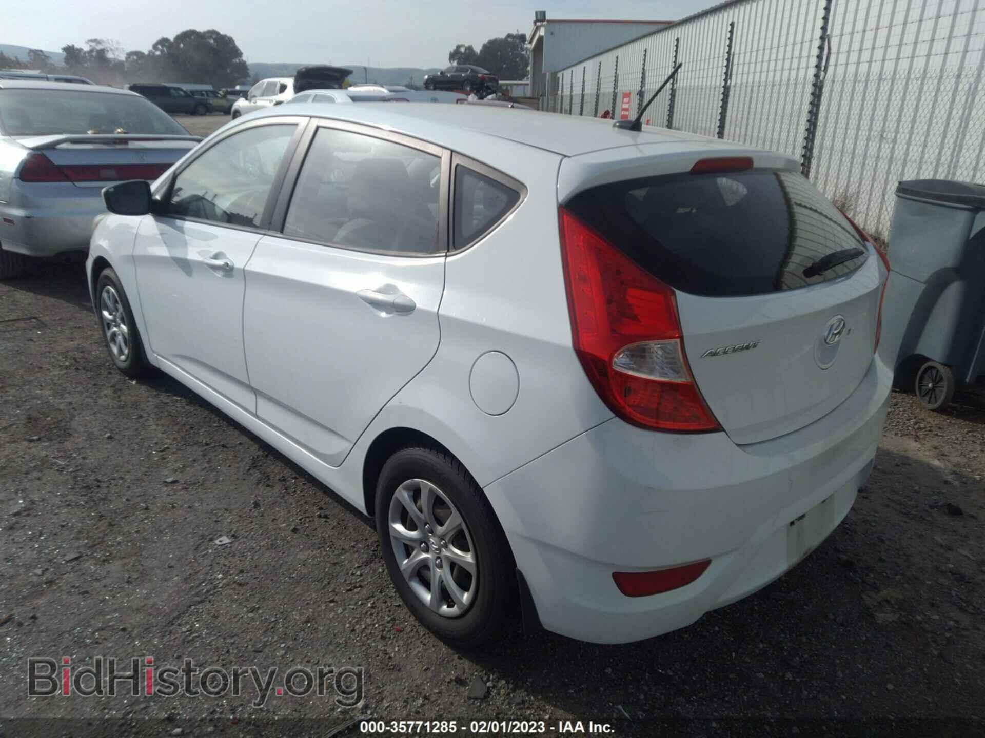 2012 HYUNDAI ACCENT - VIN: KMHCT5AE8CU043795 - Фото 3