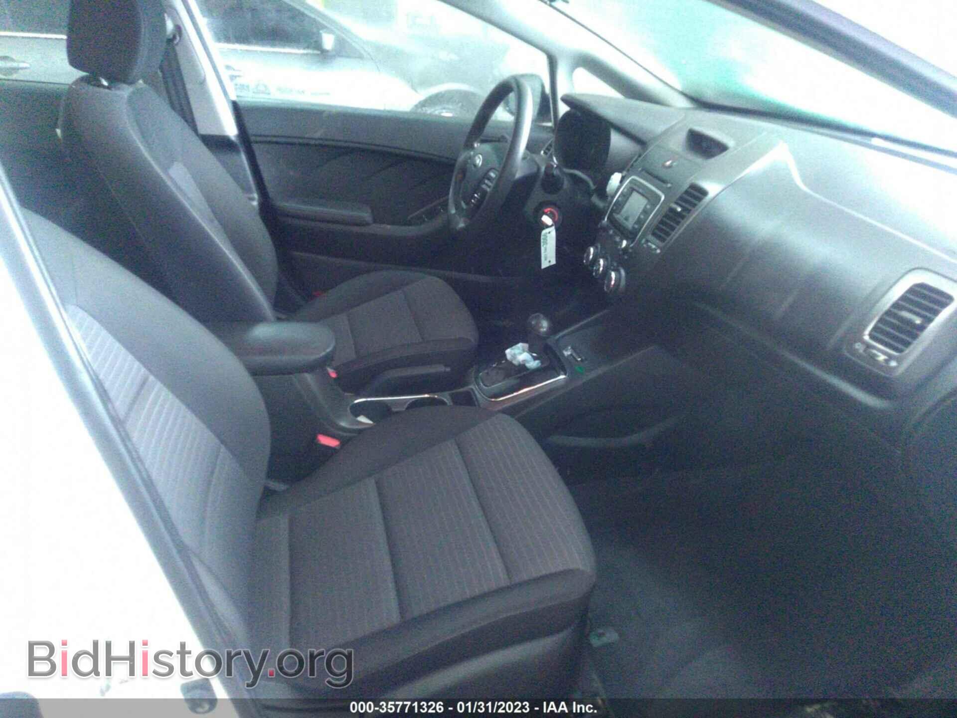2017 KIA FORTE - VIN: 3KPFL4A73HE029418 - Фото 5