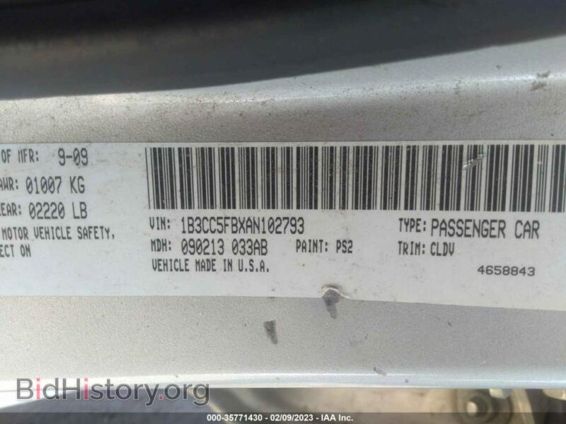 2010 Dodge AVENGER (VIN 1B3CC5FBXAN102793) — photo 9 of 11