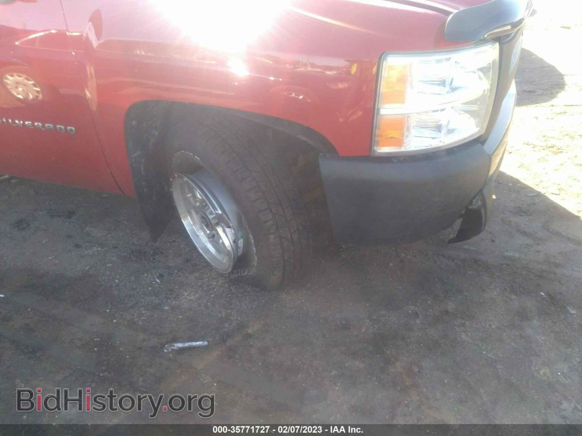 2011 CHEVROLET SILVERADO 1500 - VIN: 1GCNKPEX0BZ215519 - Фото 6