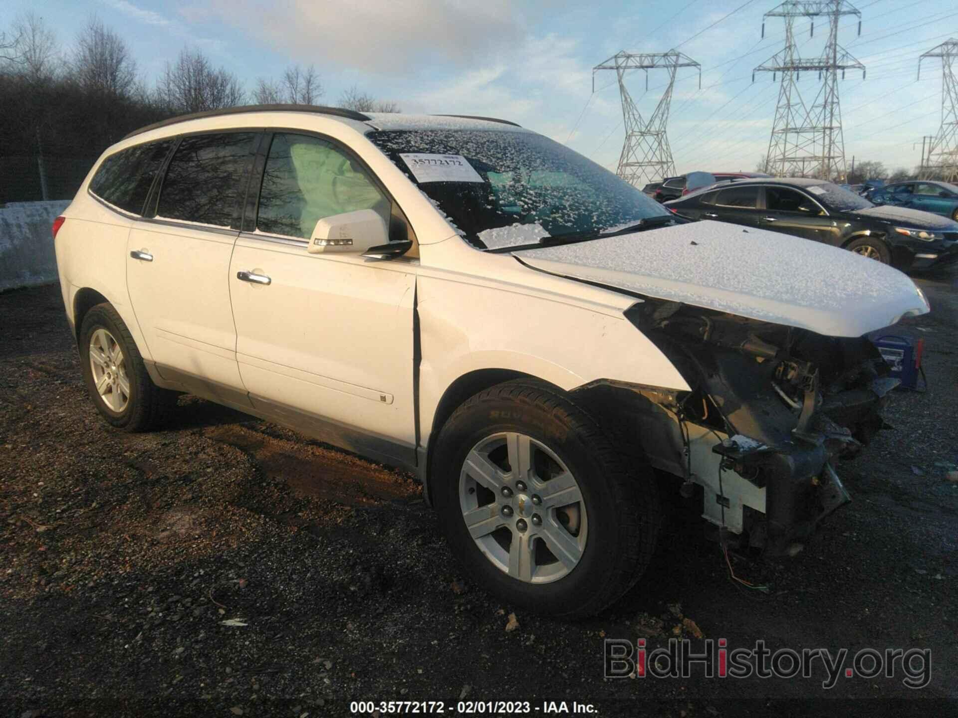 Photo 1GNLVFED3AS149643 - CHEVROLET TRAVERSE 2010