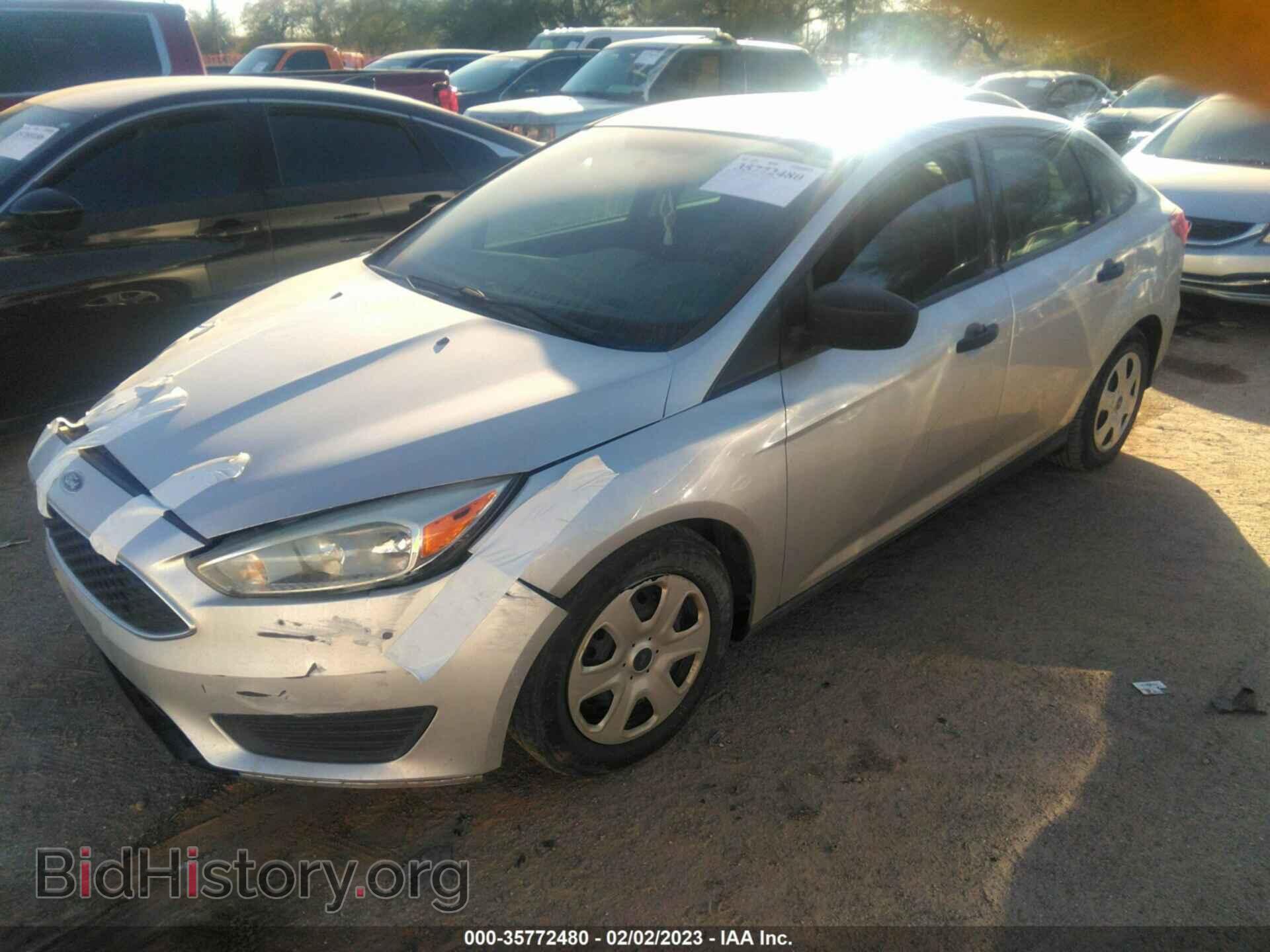 2016 FORD FOCUS - VIN: 1FADP3E27GL337272 - Фото 2