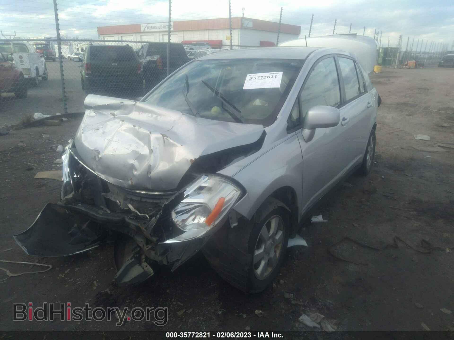 2009 NISSAN VERSA - VIN: 3N1BC11E19L498678 - Фото 2