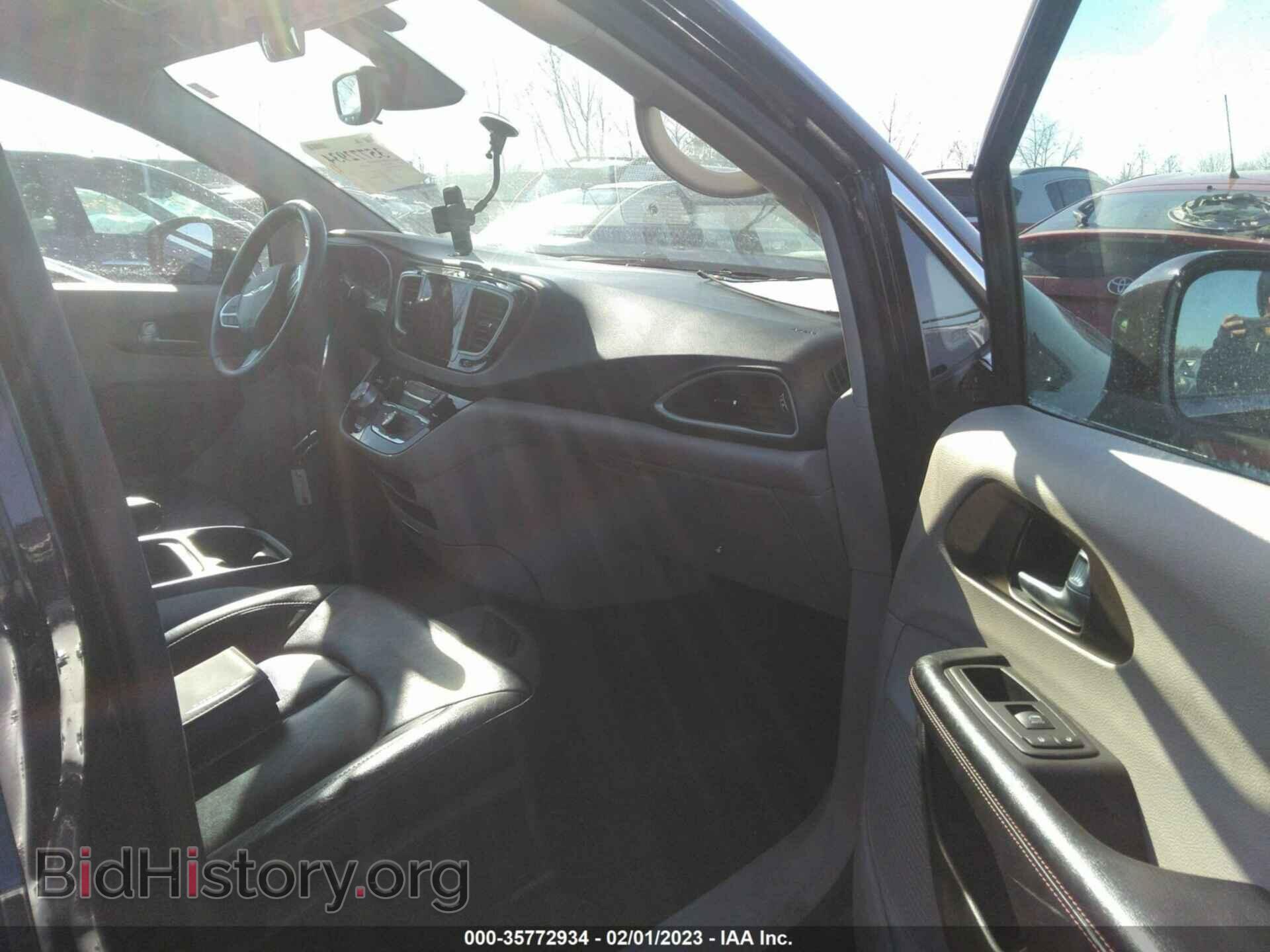 2017 CHRYSLER PACIFICA - VIN: 2C4RC1BG8HR747880 - Photo 5